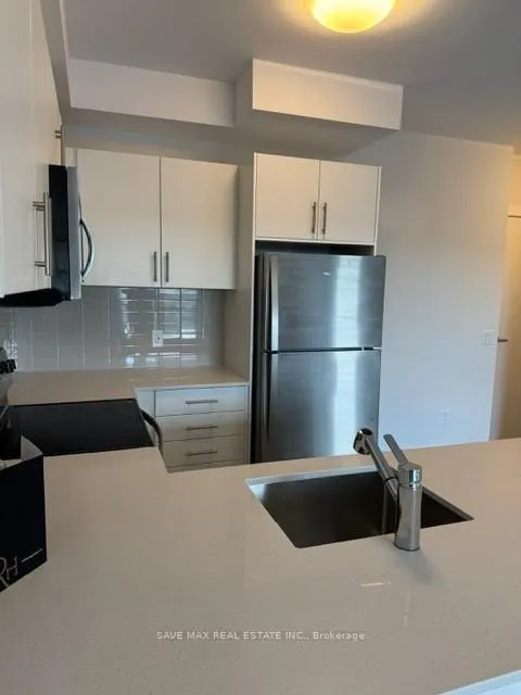 Photo 11 of Unit 607, 1000 Lackner Place, Kitchener — HOMEH