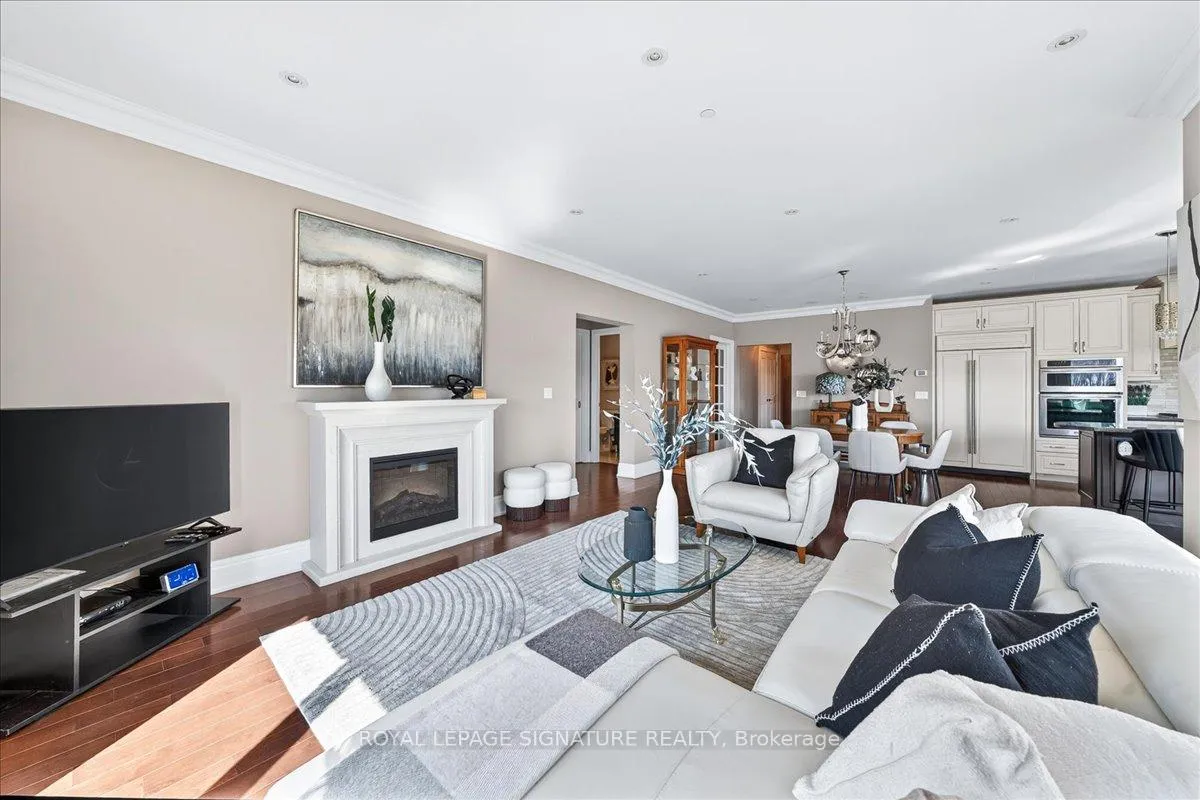 Photo 19 of Unit 327, 80 Burns Boulevard, King, King City — HOMEH