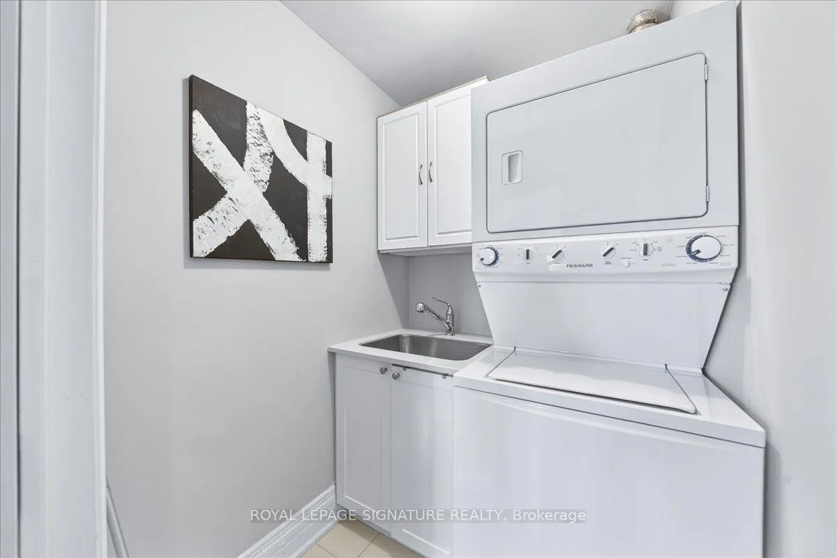 Photo 22 of Unit 327, 80 Burns Boulevard, King, King City — HOMEH