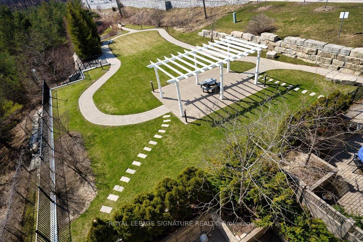 Photo 28 of Unit 327, 80 Burns Boulevard, King, King City — HOMEH