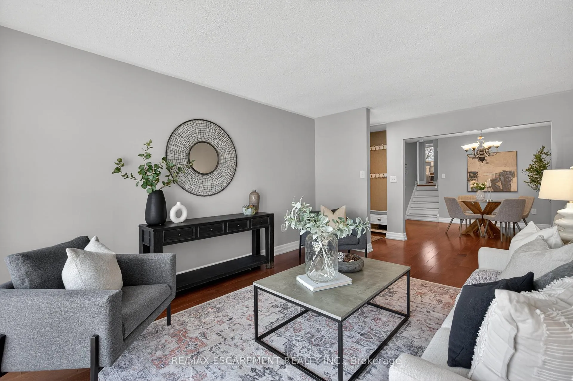 Photo 4 of 2348 Greenbank Trail, Burlington, Brant Hills — HOMEH