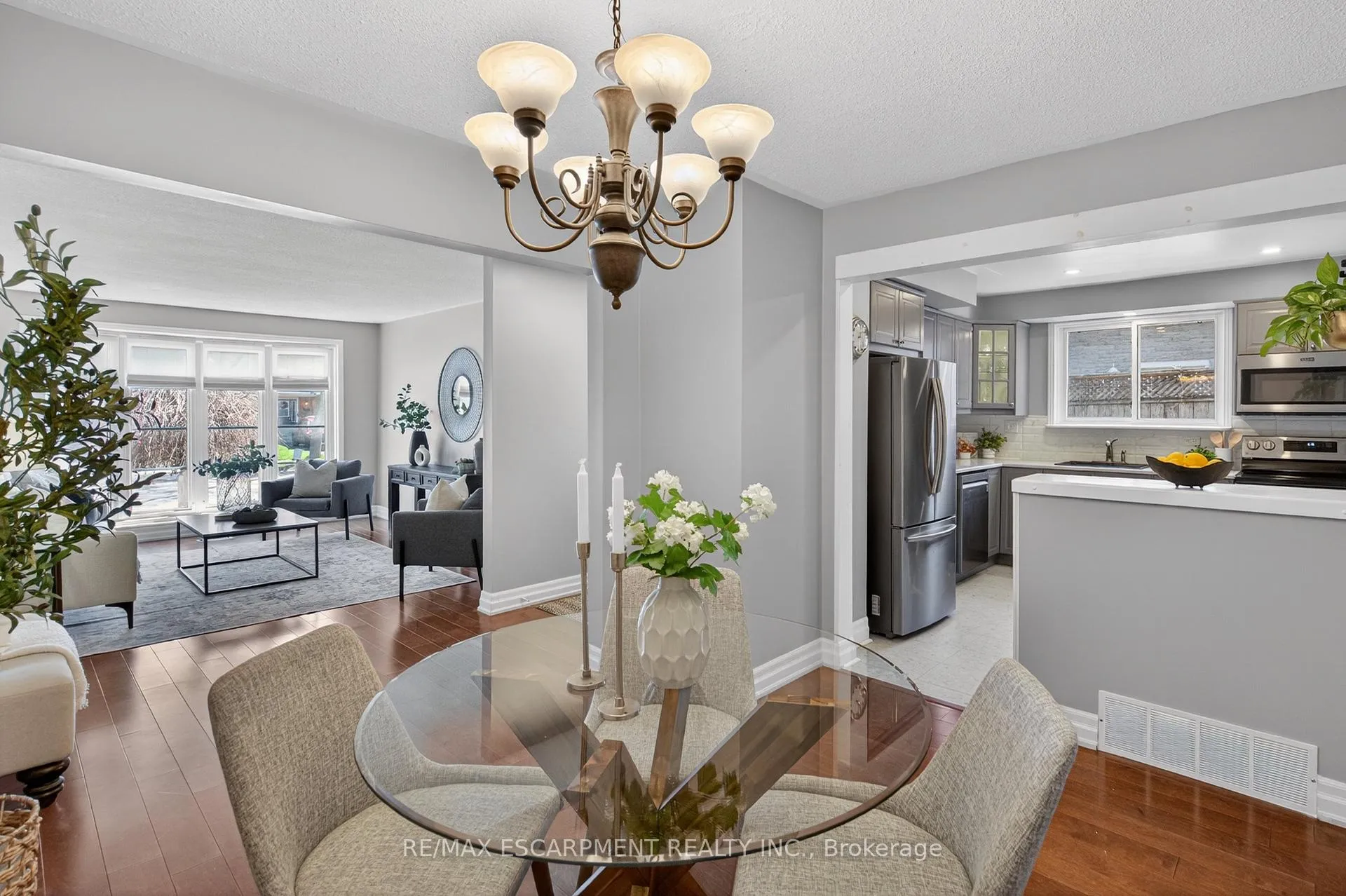 Photo 6 of 2348 Greenbank Trail, Burlington, Brant Hills — HOMEH