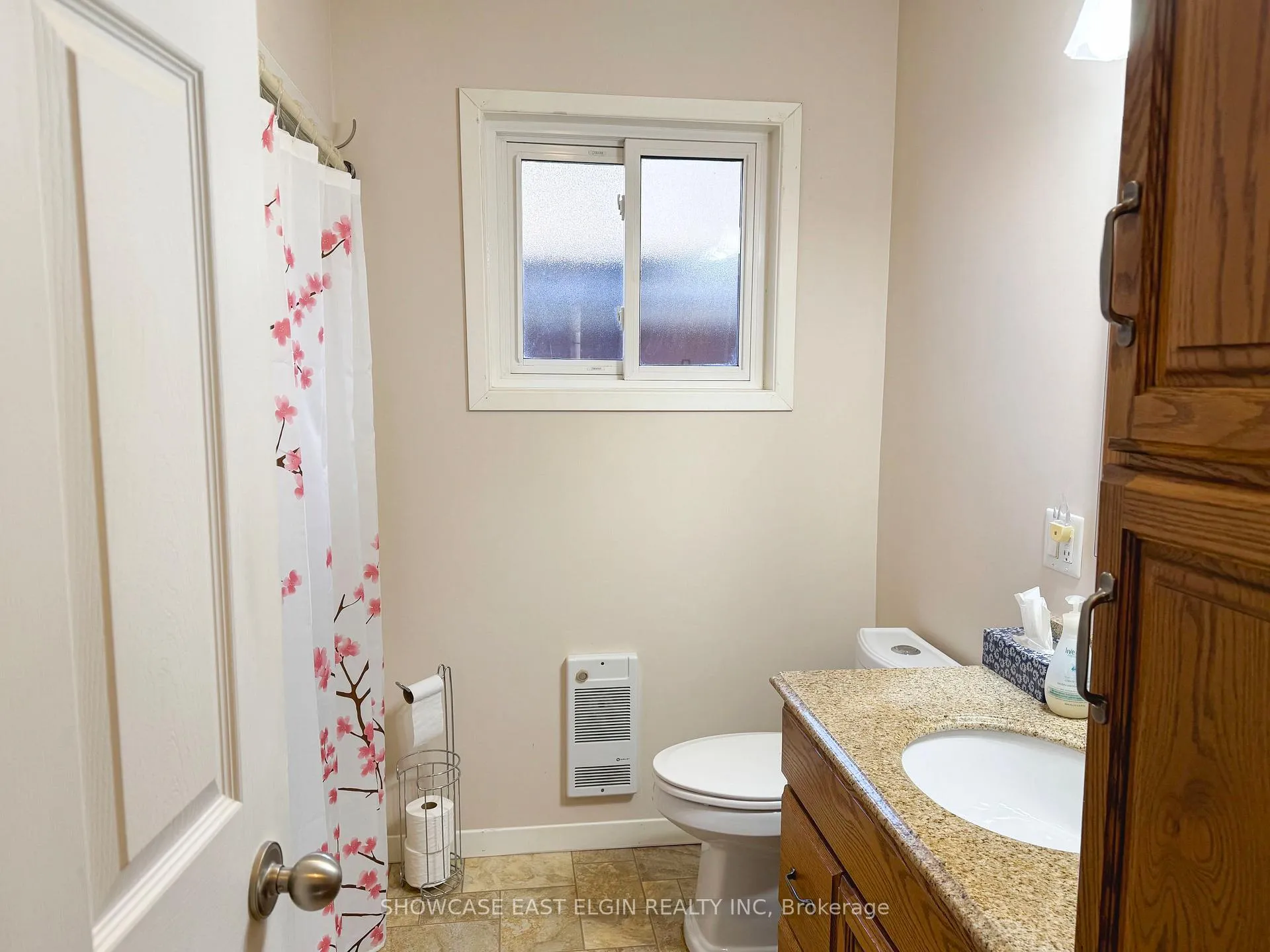 Photo 12 of 32 Edison Drive, Bayham, Vienna — HOMEH