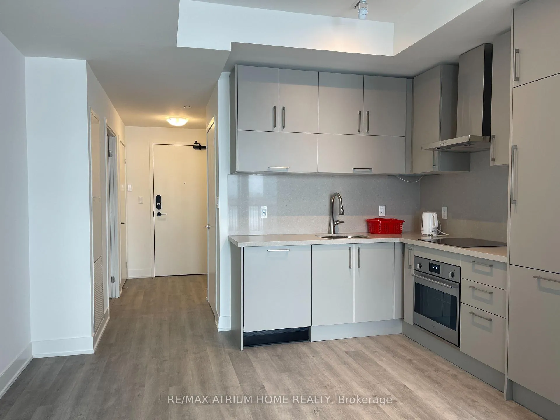 Photo 3 of Unit 511, 38 Andre De Grasse Street, Markham, Unionville — HOMEH