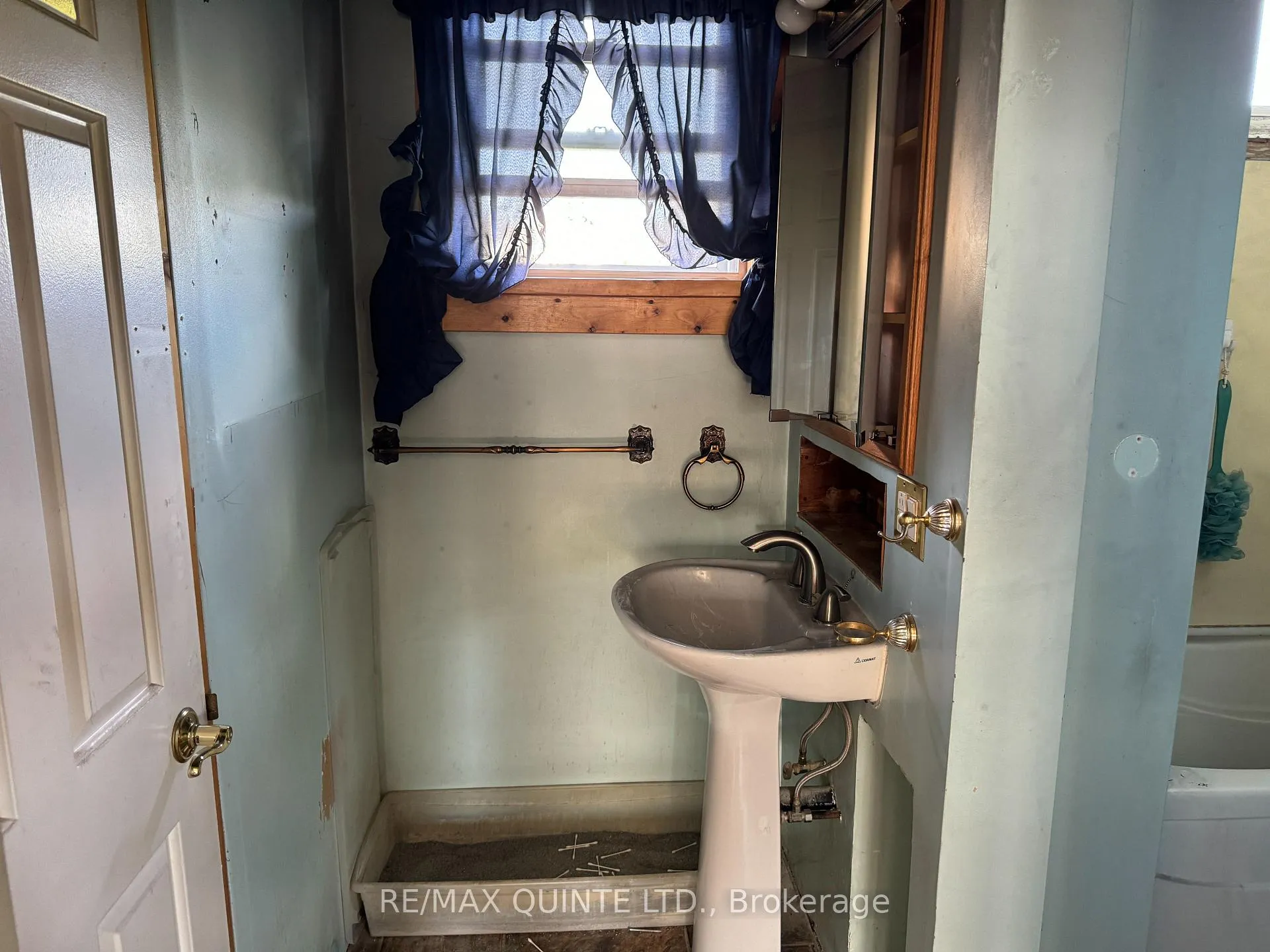 Photo 13 of 801 Old Highway 2, Quinte West, Sidney Ward — HOMEH