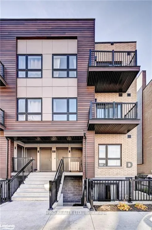 Front of Unit D14, 10 Palace Street