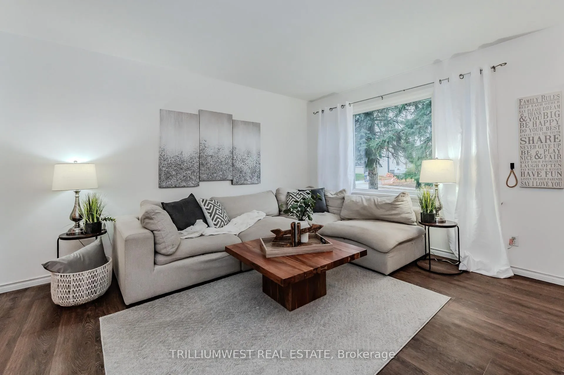 Photo 6 of 283 Spadina Road E, Kitchener — HOMEH