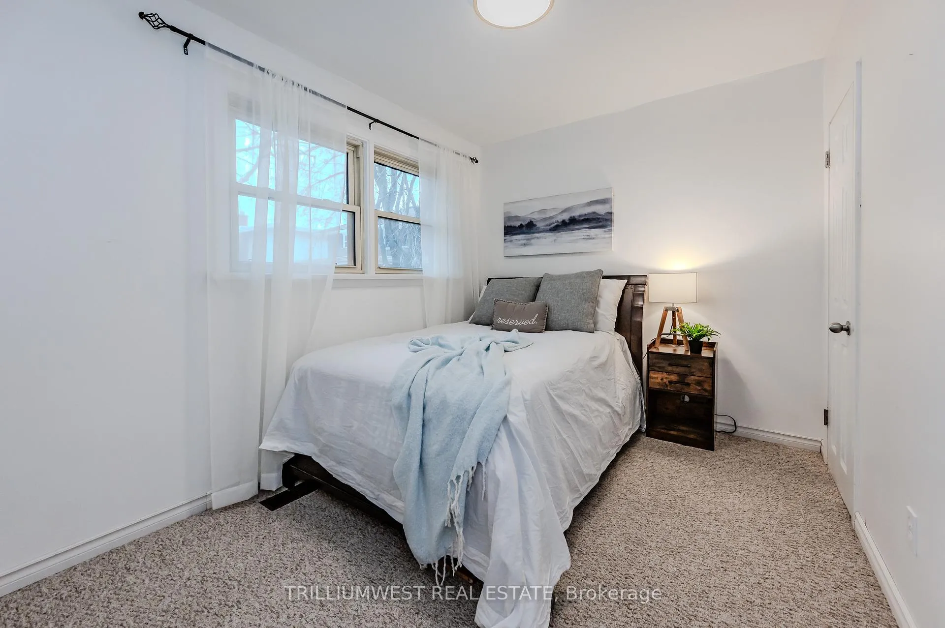 Photo 14 of 283 Spadina Road E, Kitchener — HOMEH