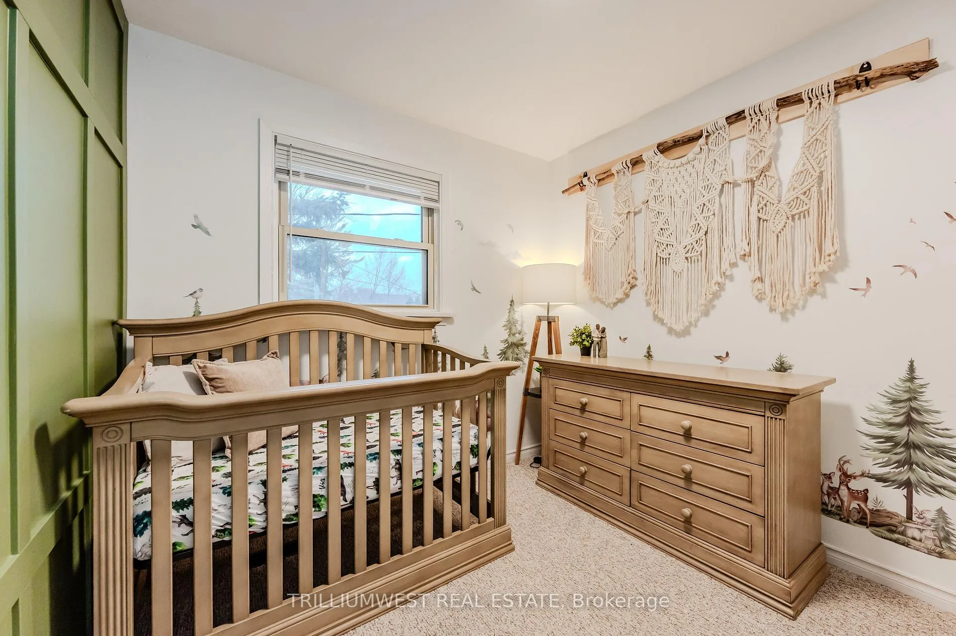 Photo 17 of 283 Spadina Road E, Kitchener — HOMEH