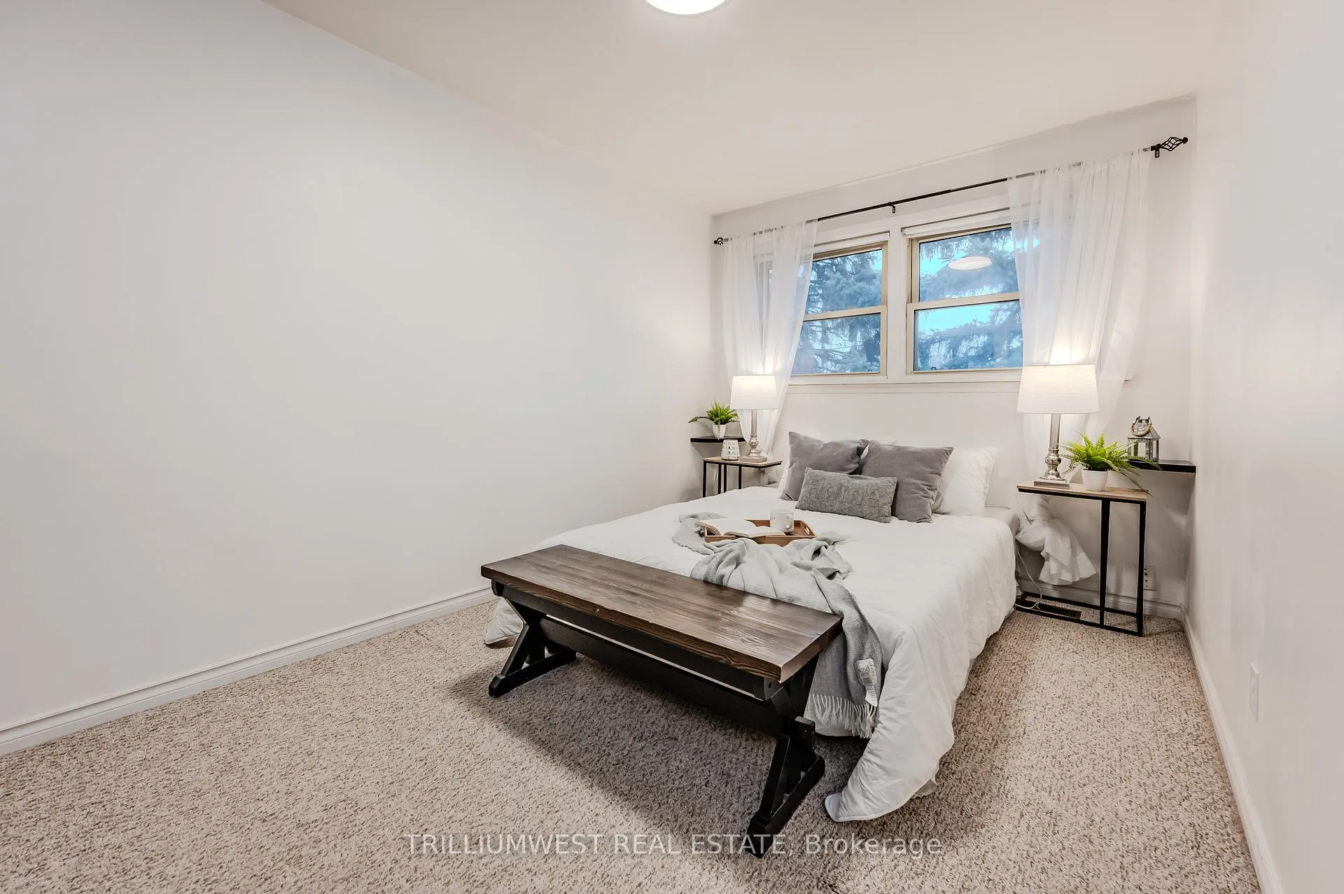 Photo 18 of 283 Spadina Road E, Kitchener — HOMEH