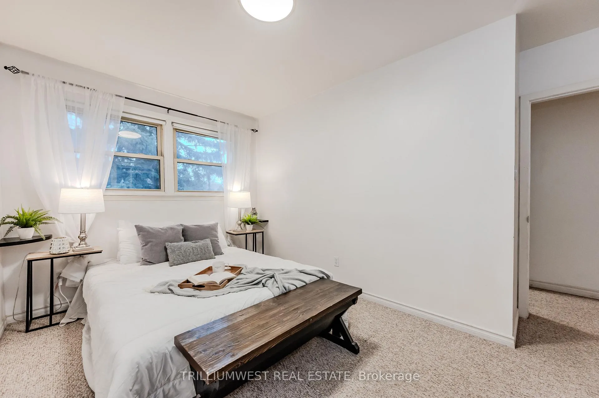 Photo 19 of 283 Spadina Road E, Kitchener — HOMEH