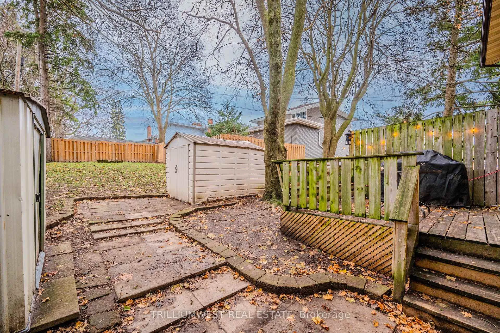 Photo 31 of 283 Spadina Road E, Kitchener — HOMEH