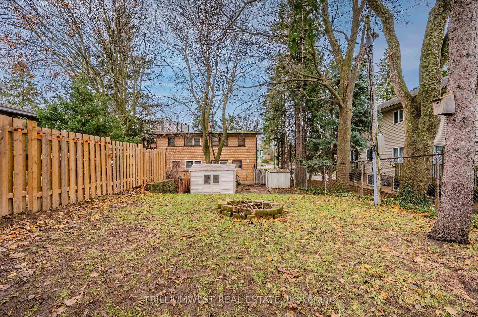 Photo 38 of 283 Spadina Road E, Kitchener — HOMEH