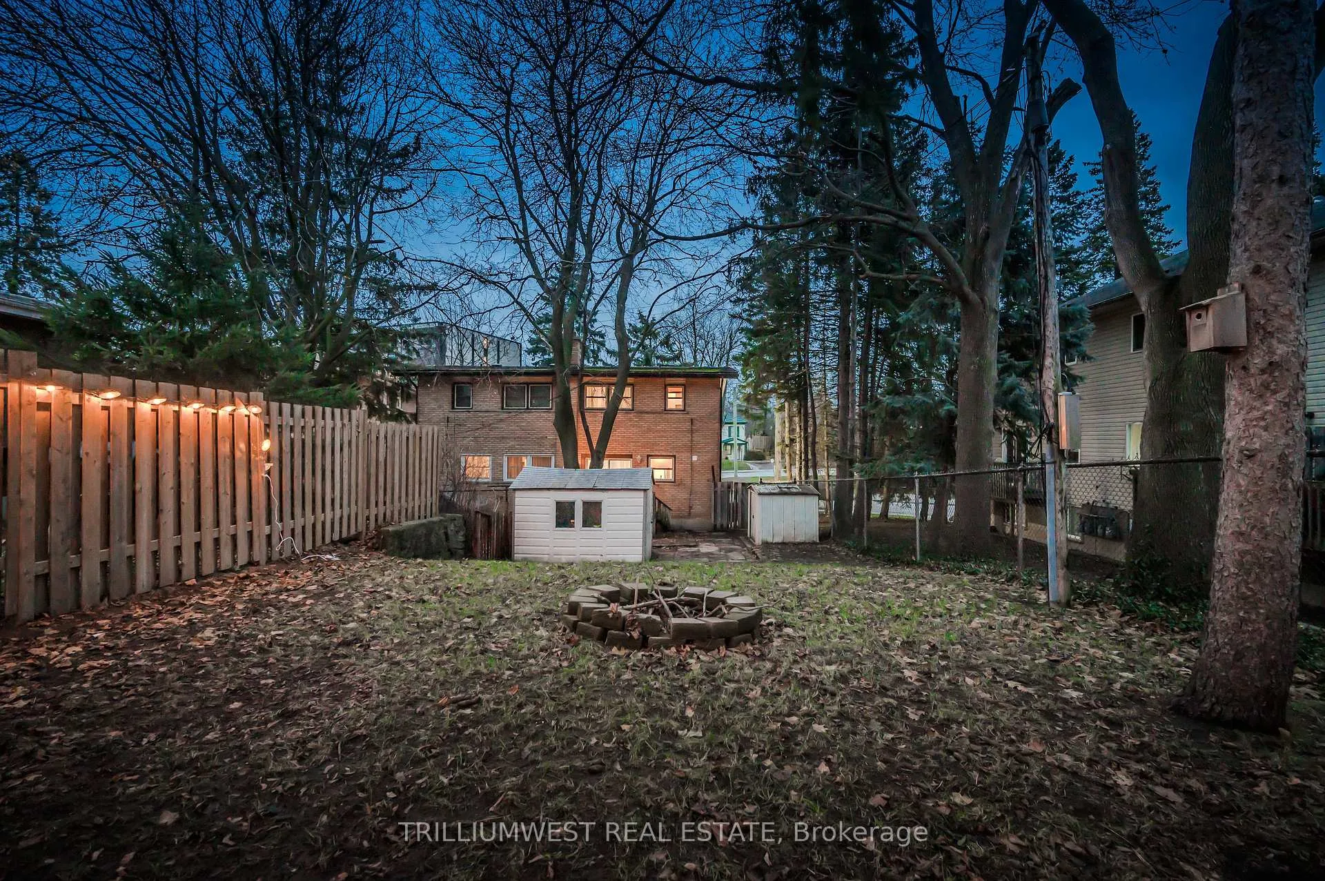 Photo 39 of 283 Spadina Road E, Kitchener — HOMEH