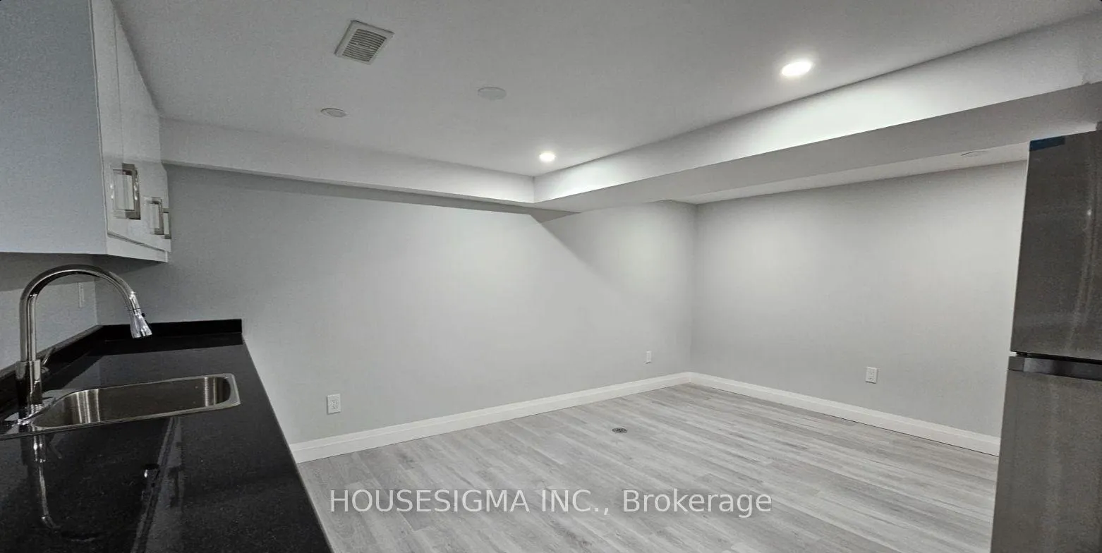 Photo 3 of Unit Basement, 24 Mcgarry Drive, Kitchener — HOMEH