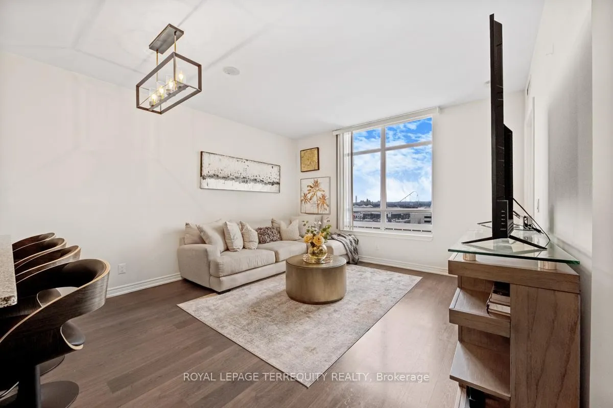Photo 1 of Unit 1015, 9245 Jane Street, Vaughan, Maple — HOMEH