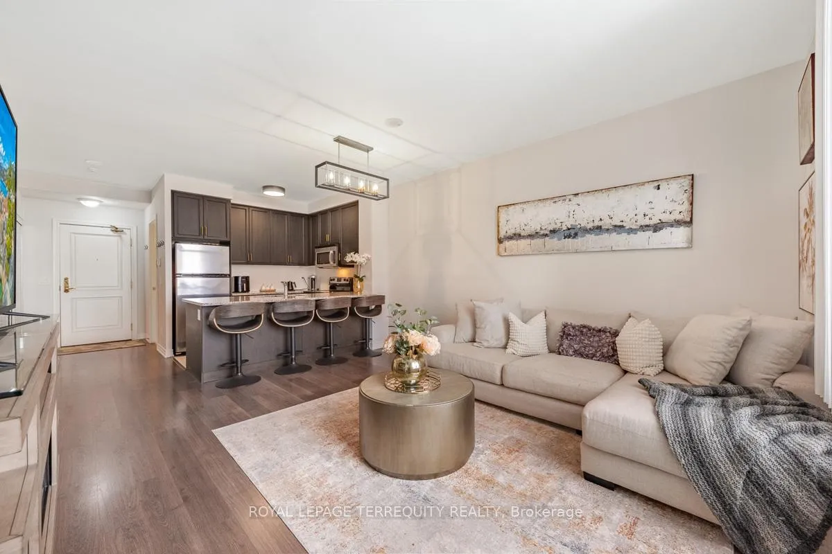 Photo 2 of Unit 1015, 9245 Jane Street, Vaughan, Maple — HOMEH