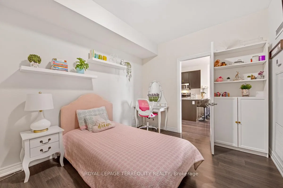Photo 15 of Unit 1015, 9245 Jane Street, Vaughan, Maple — HOMEH