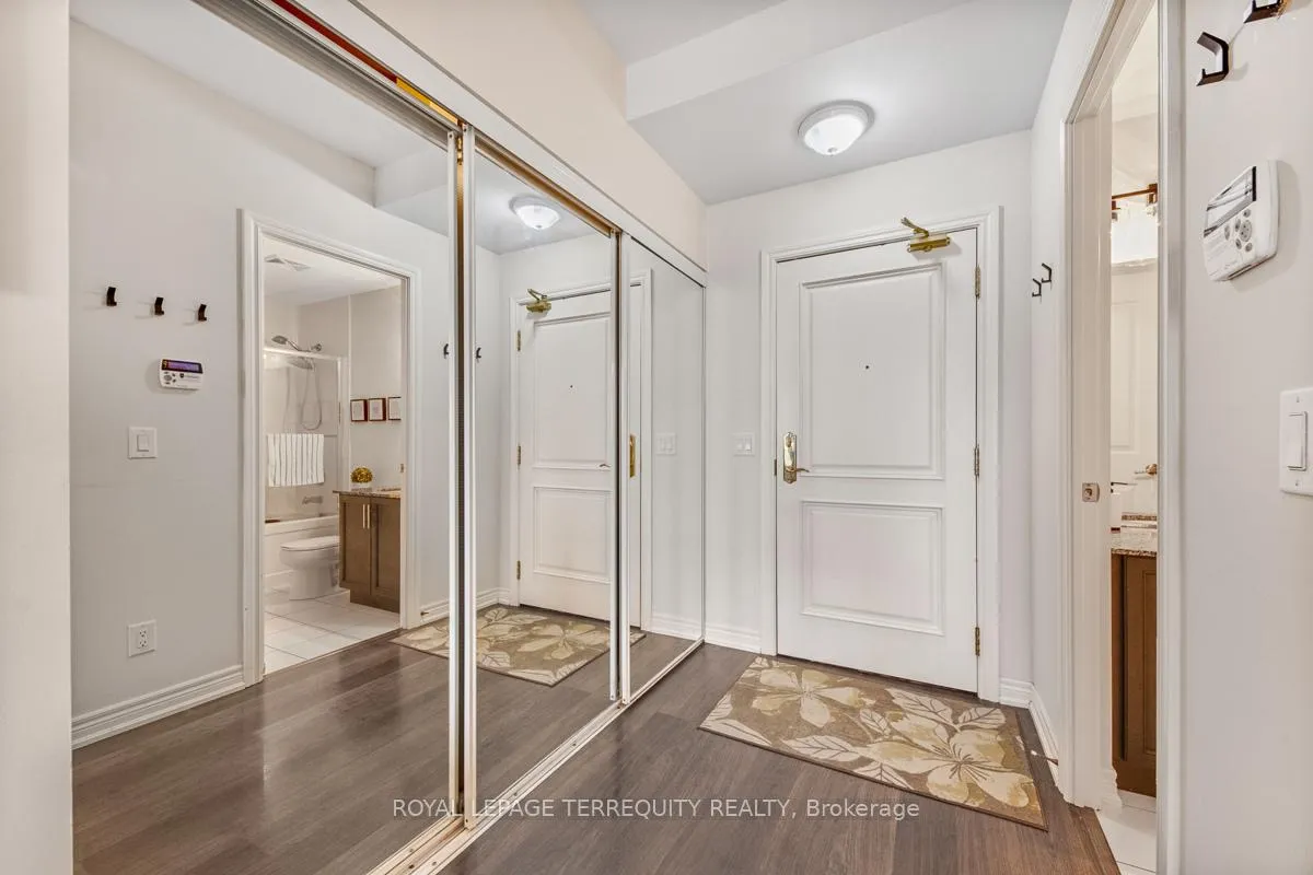Photo 19 of Unit 1015, 9245 Jane Street, Vaughan, Maple — HOMEH
