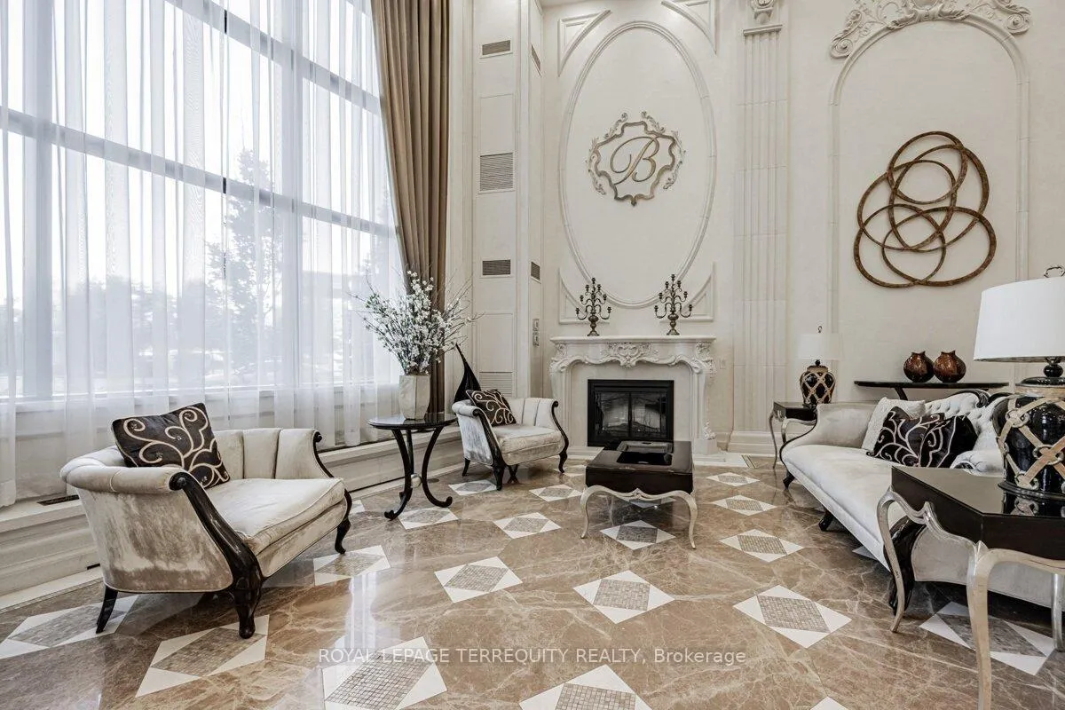 Photo 27 of Unit 1015, 9245 Jane Street, Vaughan, Maple — HOMEH