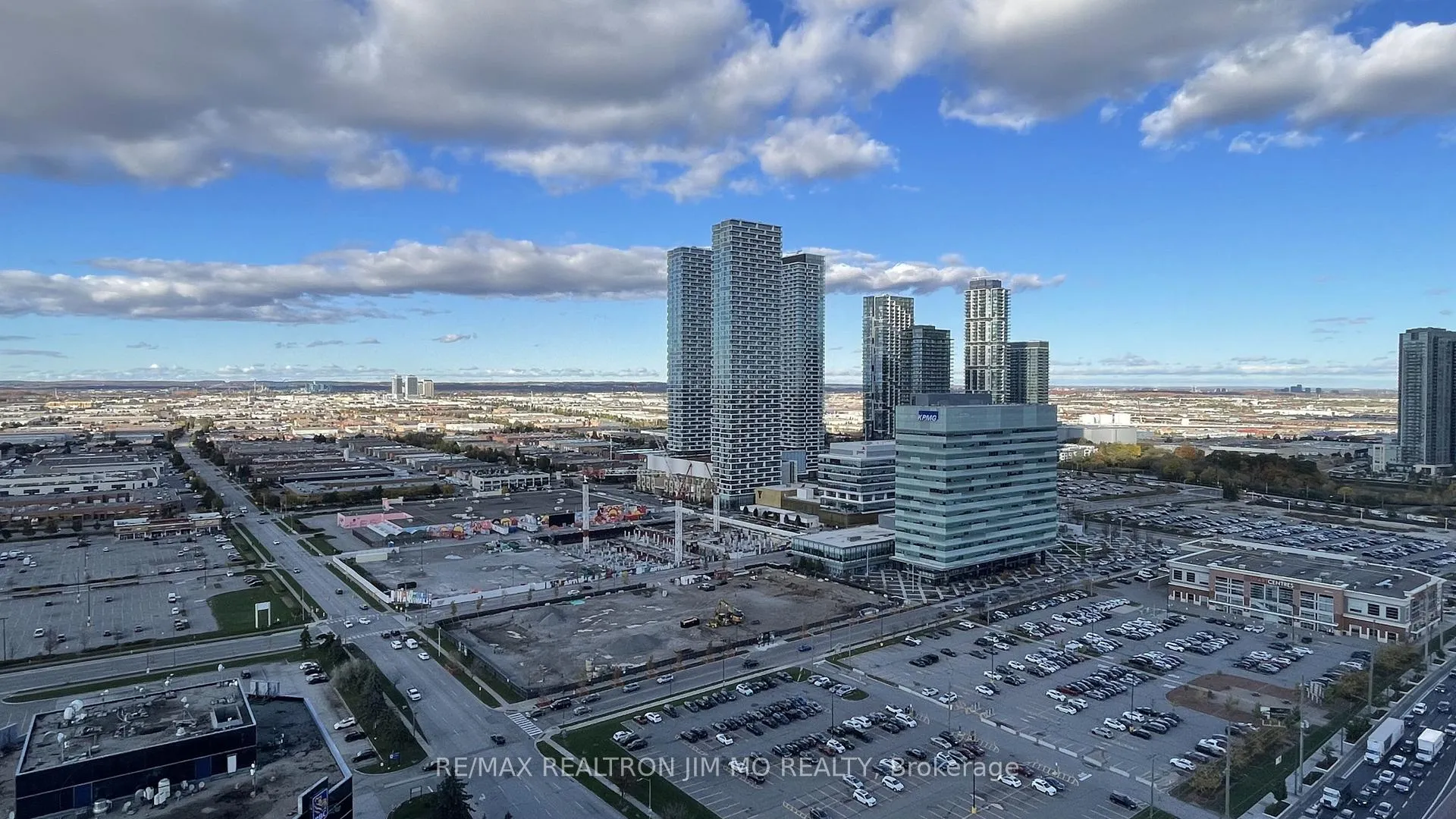 Photo 13 of Unit 2905, 8 Interchange Way, Vaughan, Vaughan Corporate Centre — HOMEH