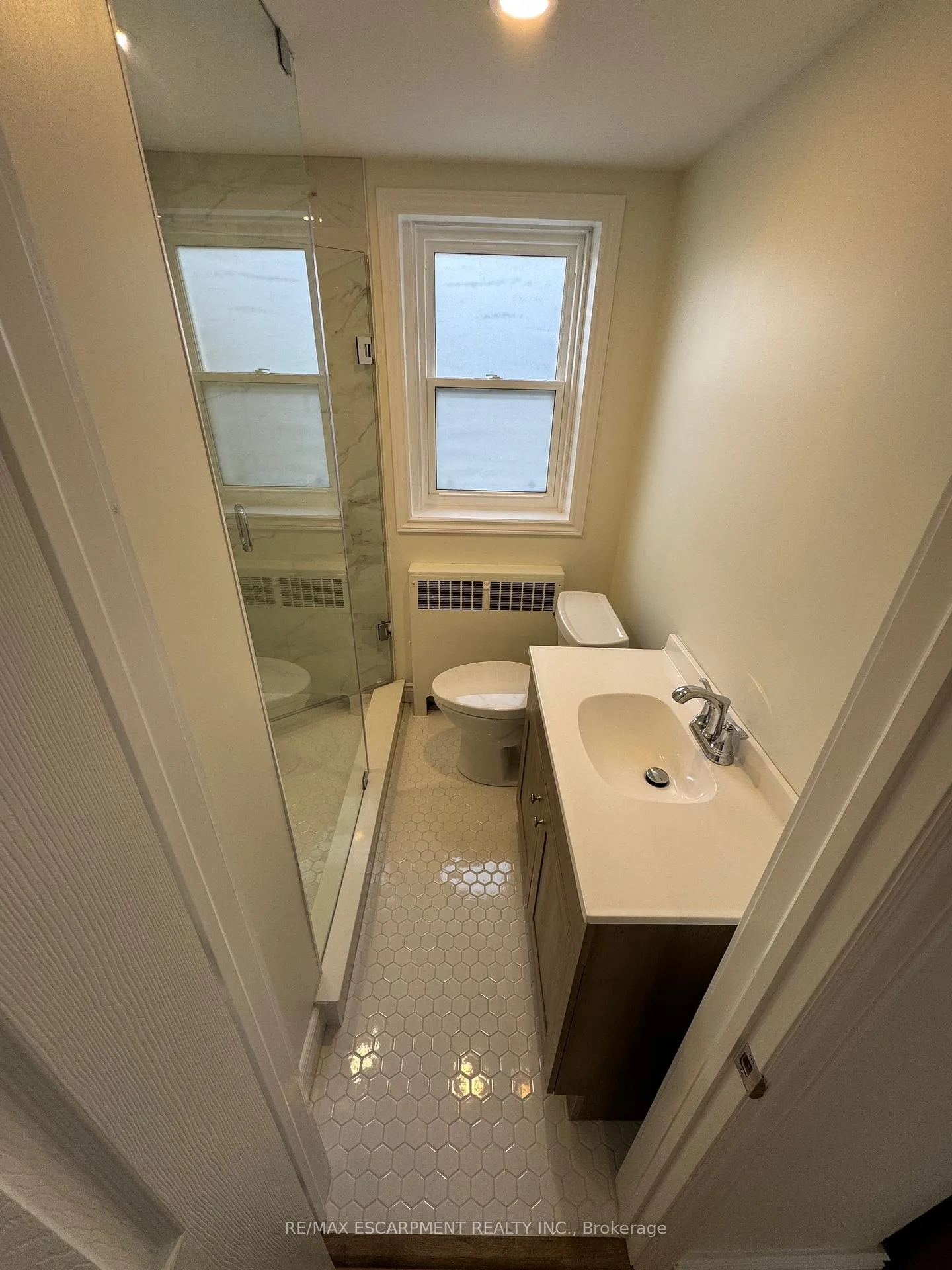 Photo 7 of Unit 15, 1759 King Street, Hamilton, Bartonville — HOMEH