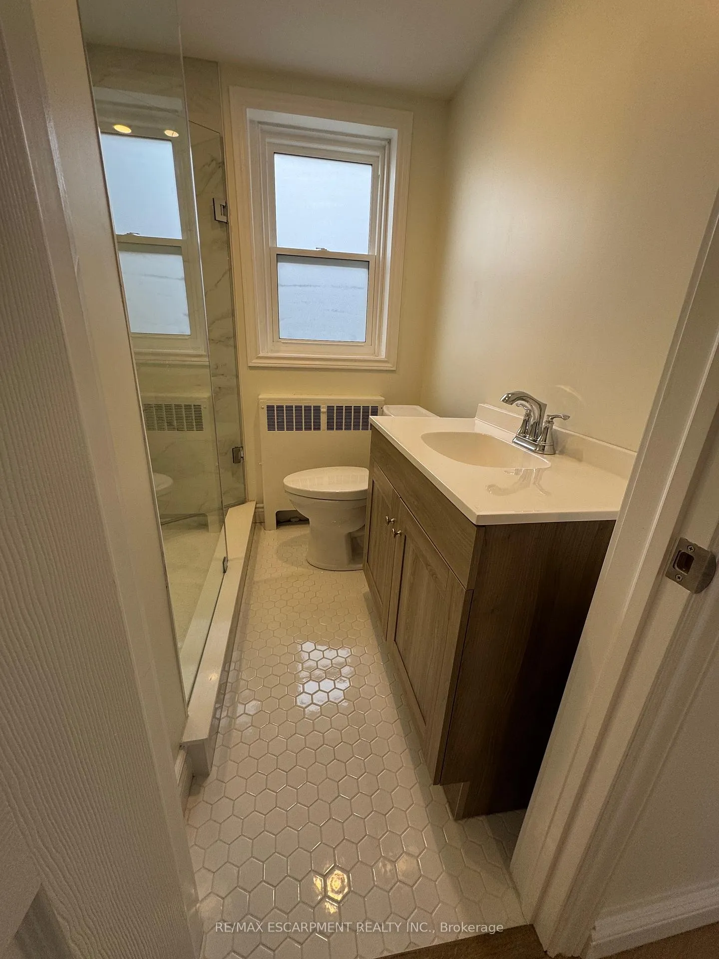 Photo 13 of Unit 15, 1759 King Street, Hamilton, Bartonville — HOMEH