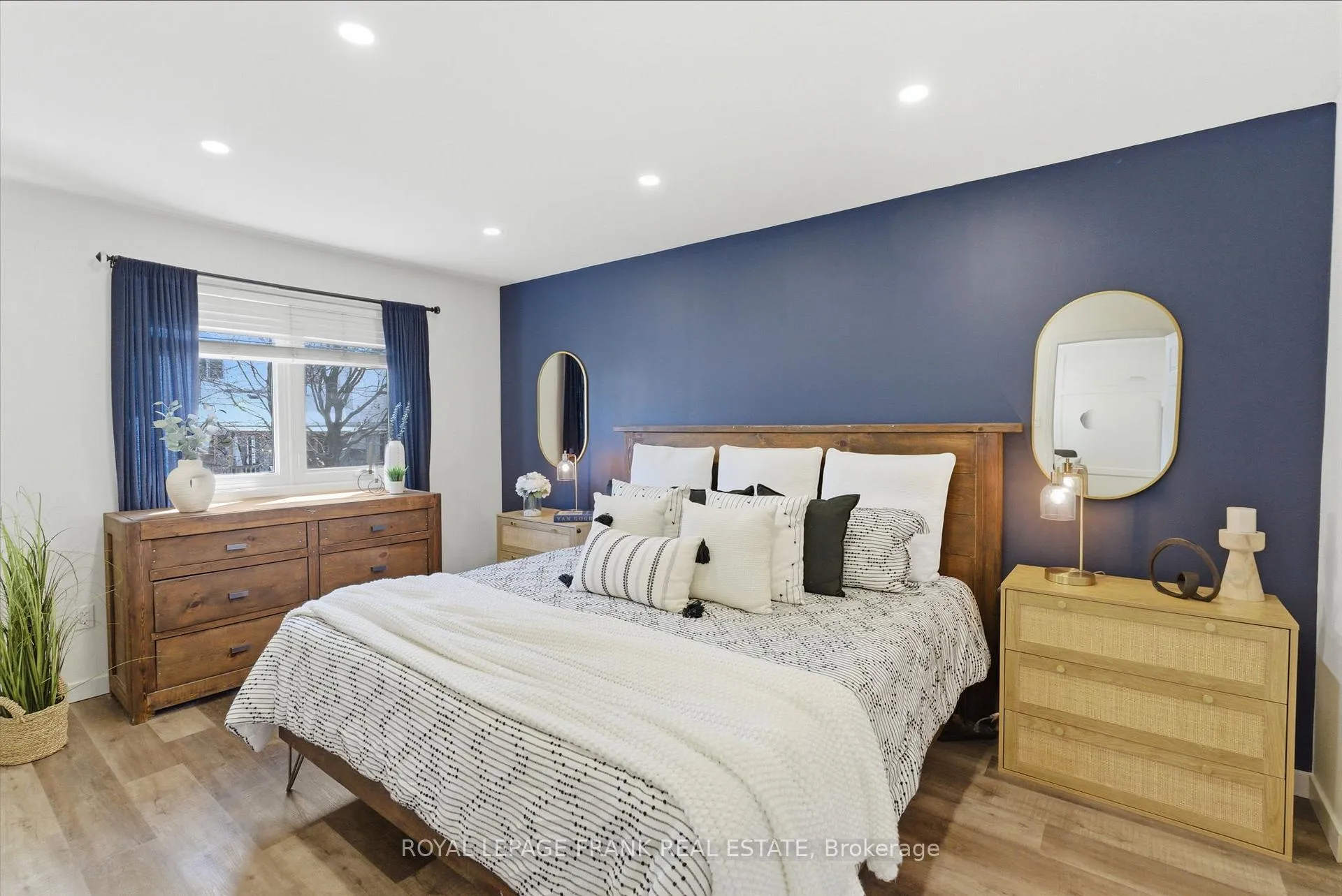 Photo 16 of 158 Trudeau Drive, Clarington, Bowmanville — HOMEH