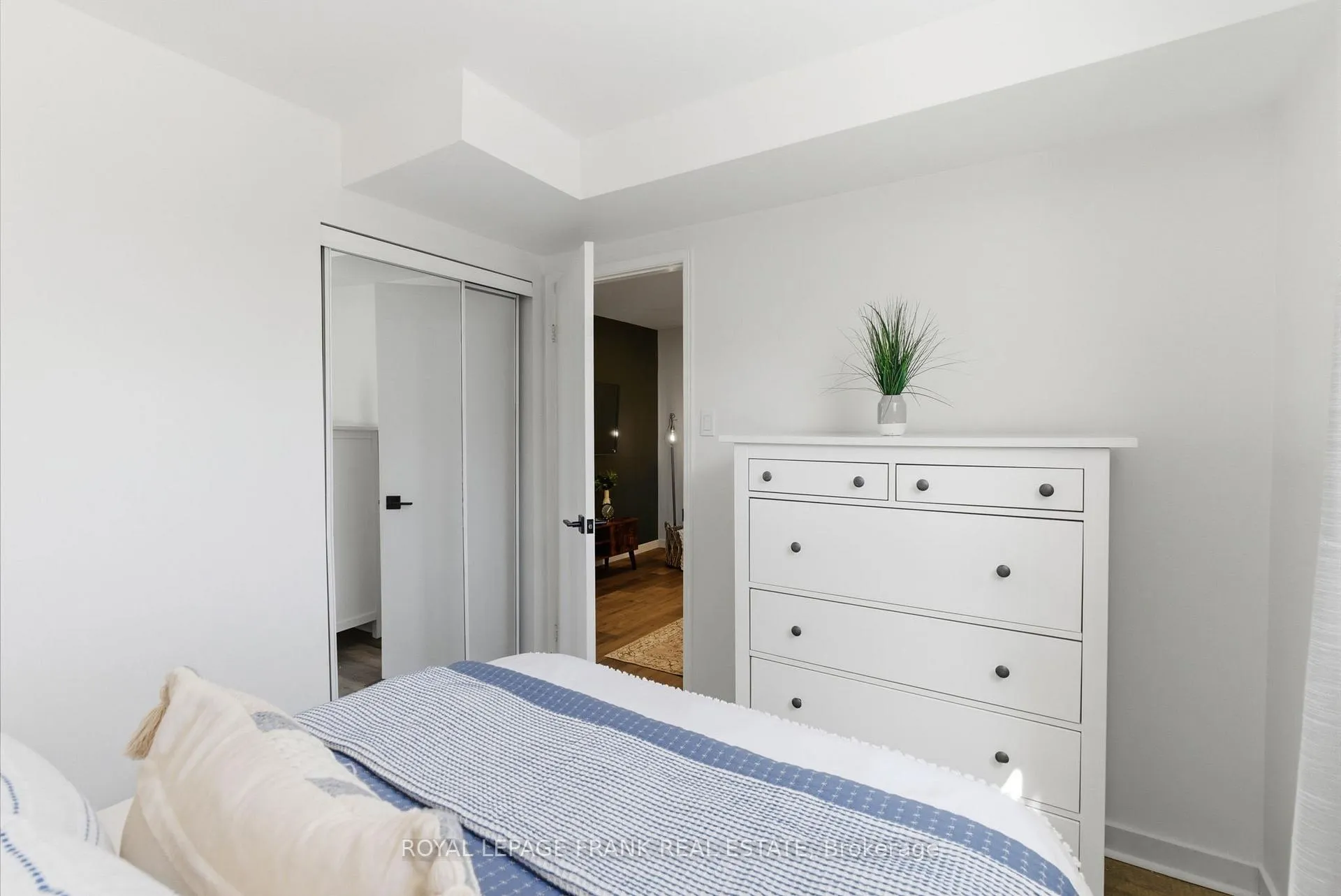 Photo 25 of 158 Trudeau Drive, Clarington, Bowmanville — HOMEH
