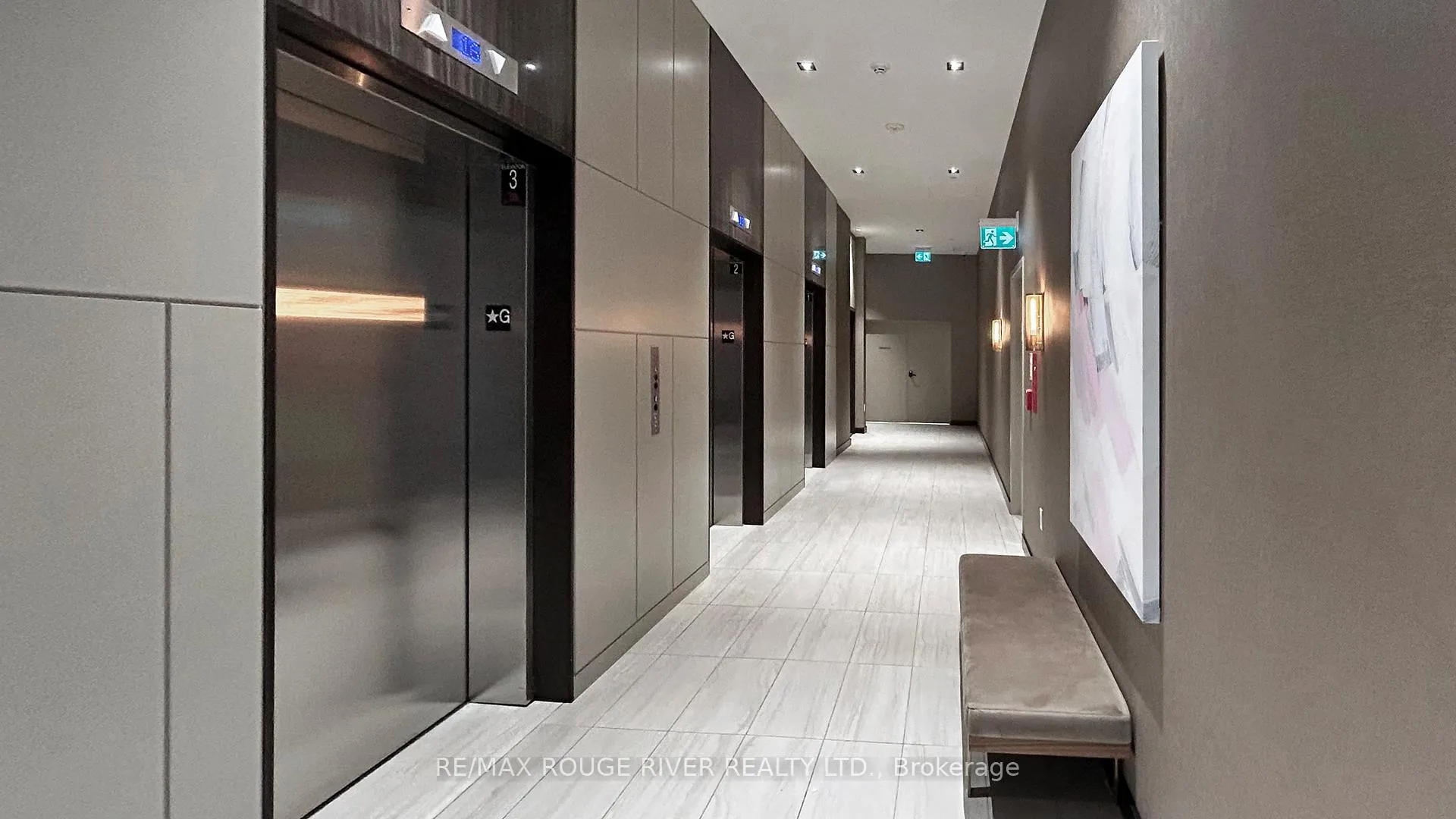 Photo 9 of Unit 807, 38 Honeycrisp Crescent, Vaughan, Vaughan Corporate Centre — HOMEH