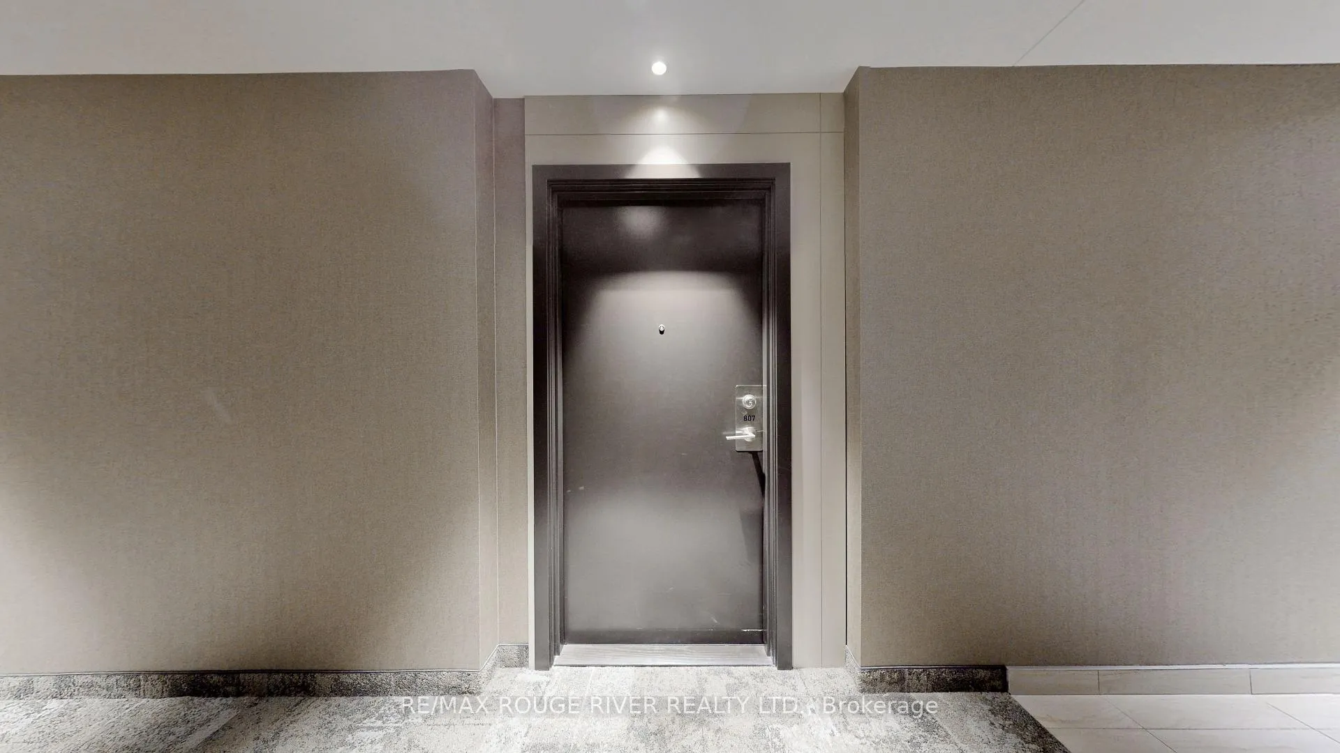Photo 10 of Unit 807, 38 Honeycrisp Crescent, Vaughan, Vaughan Corporate Centre — HOMEH