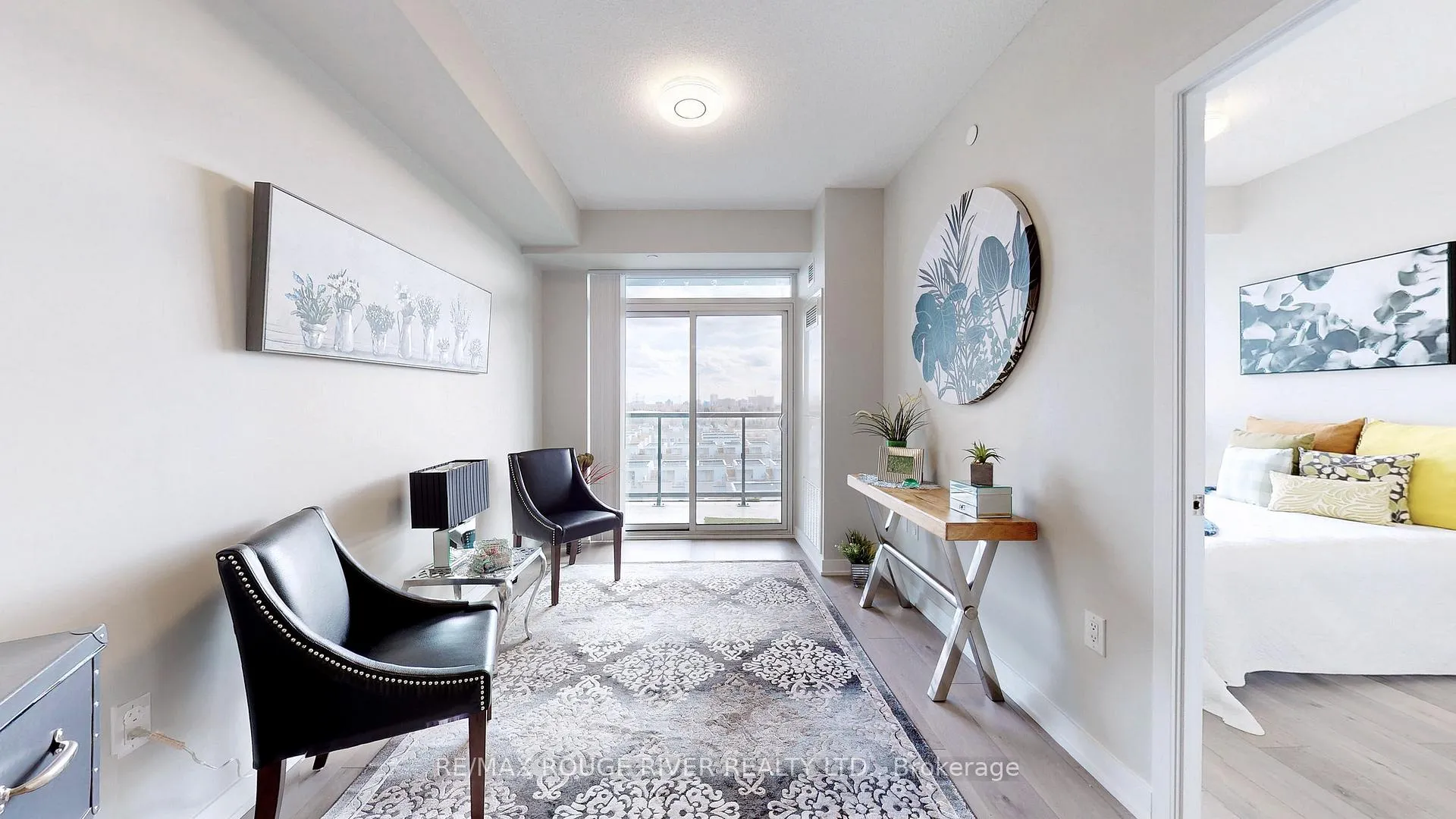 Photo 12 of Unit 807, 38 Honeycrisp Crescent, Vaughan, Vaughan Corporate Centre — HOMEH