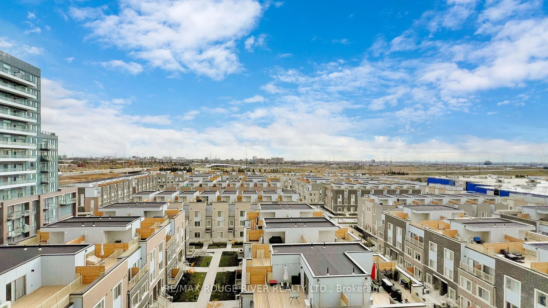 Photo 35 of Unit 807, 38 Honeycrisp Crescent, Vaughan, Vaughan Corporate Centre — HOMEH