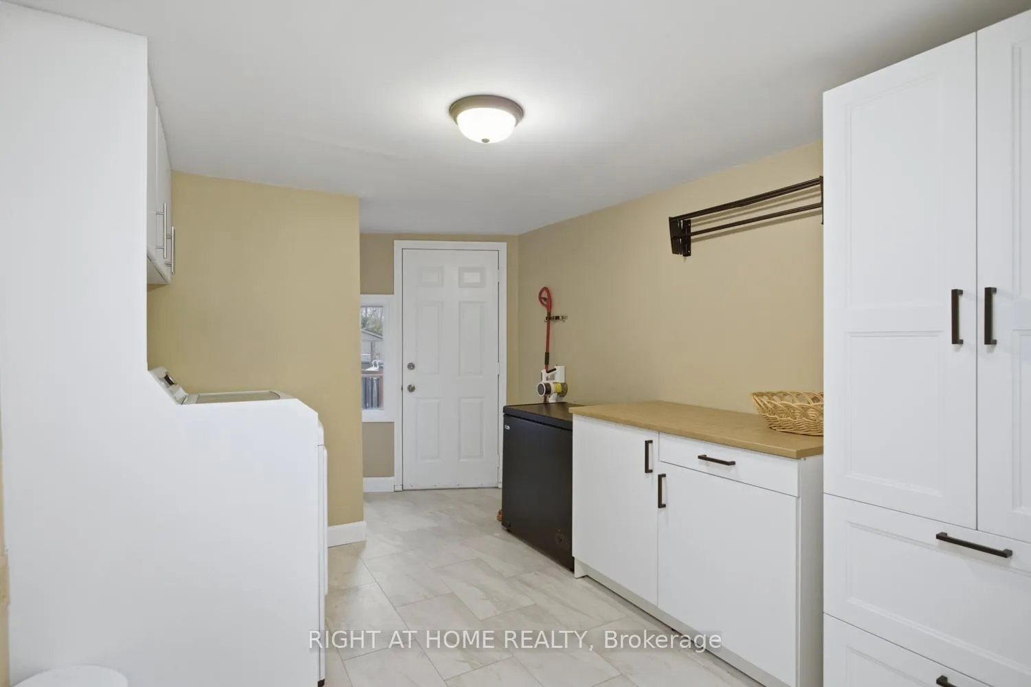 Photo 12 of 60 King Street E, Cramahe, Colborne — HOMEH