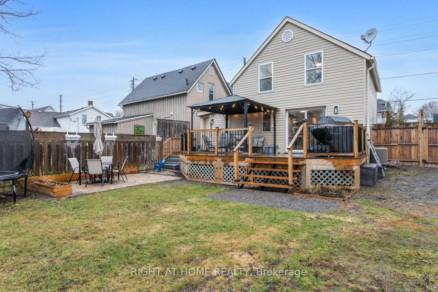 Photo 25 of 60 King Street E, Cramahe, Colborne — HOMEH