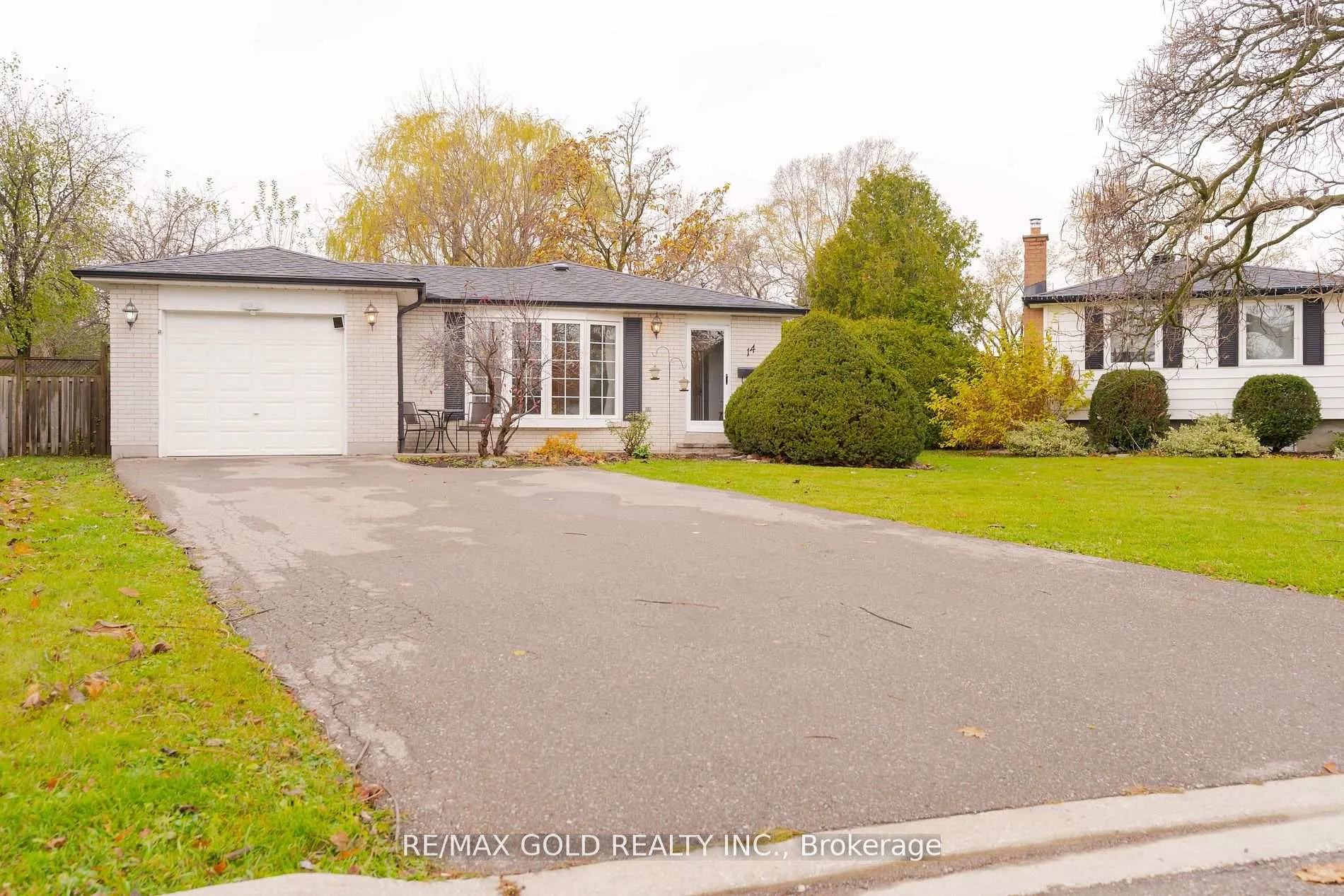 Front of 14 Dunblaine Crescent