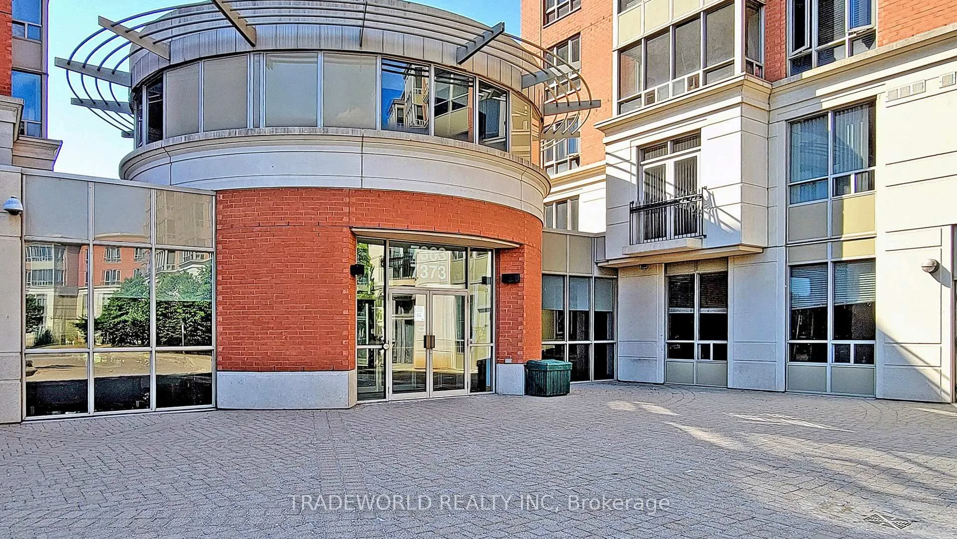 Photo 5 of Unit 715, 7373 Kennedy Road, Markham, Milliken Mills East — HOMEH
