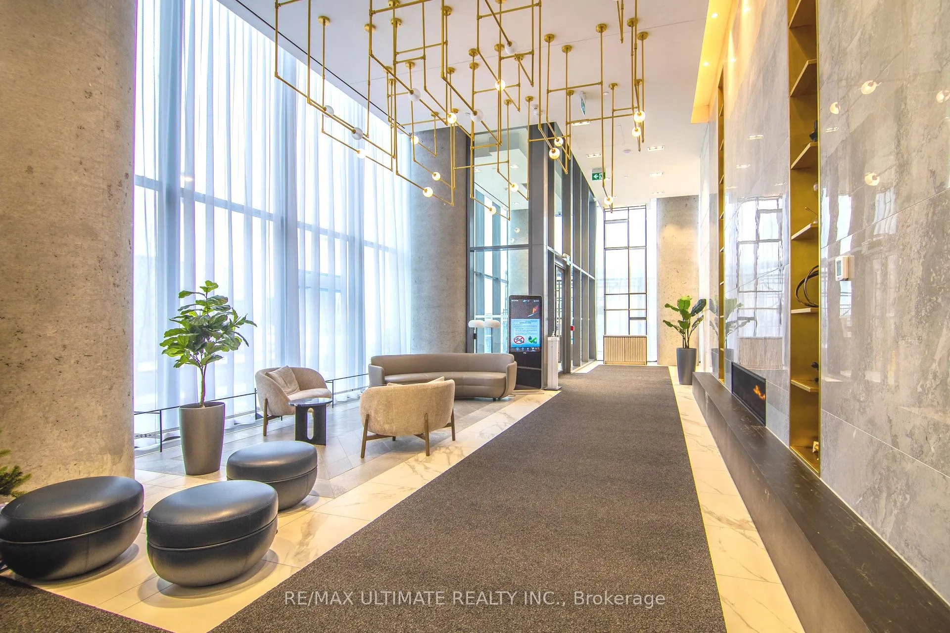 Photo 2 of Unit 4005, 5 Buttermill Avenue, Vaughan, Vaughan Corporate Centre — HOMEH