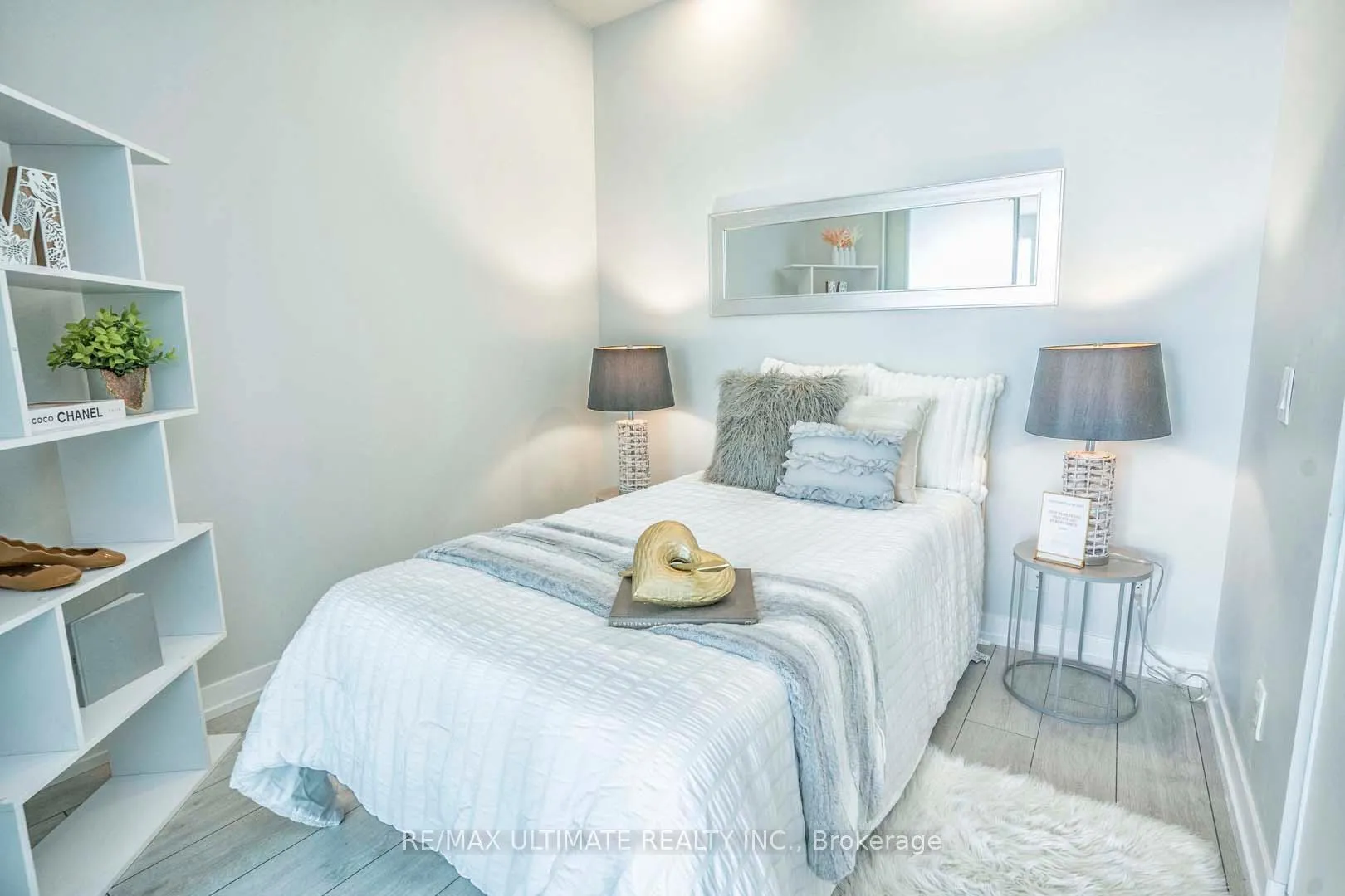 Photo 19 of Unit 4005, 5 Buttermill Avenue, Vaughan, Vaughan Corporate Centre — HOMEH