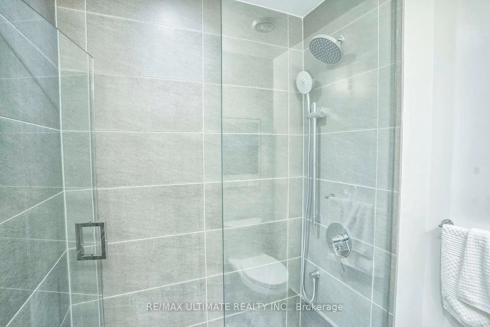 Photo 22 of Unit 4005, 5 Buttermill Avenue, Vaughan, Vaughan Corporate Centre — HOMEH