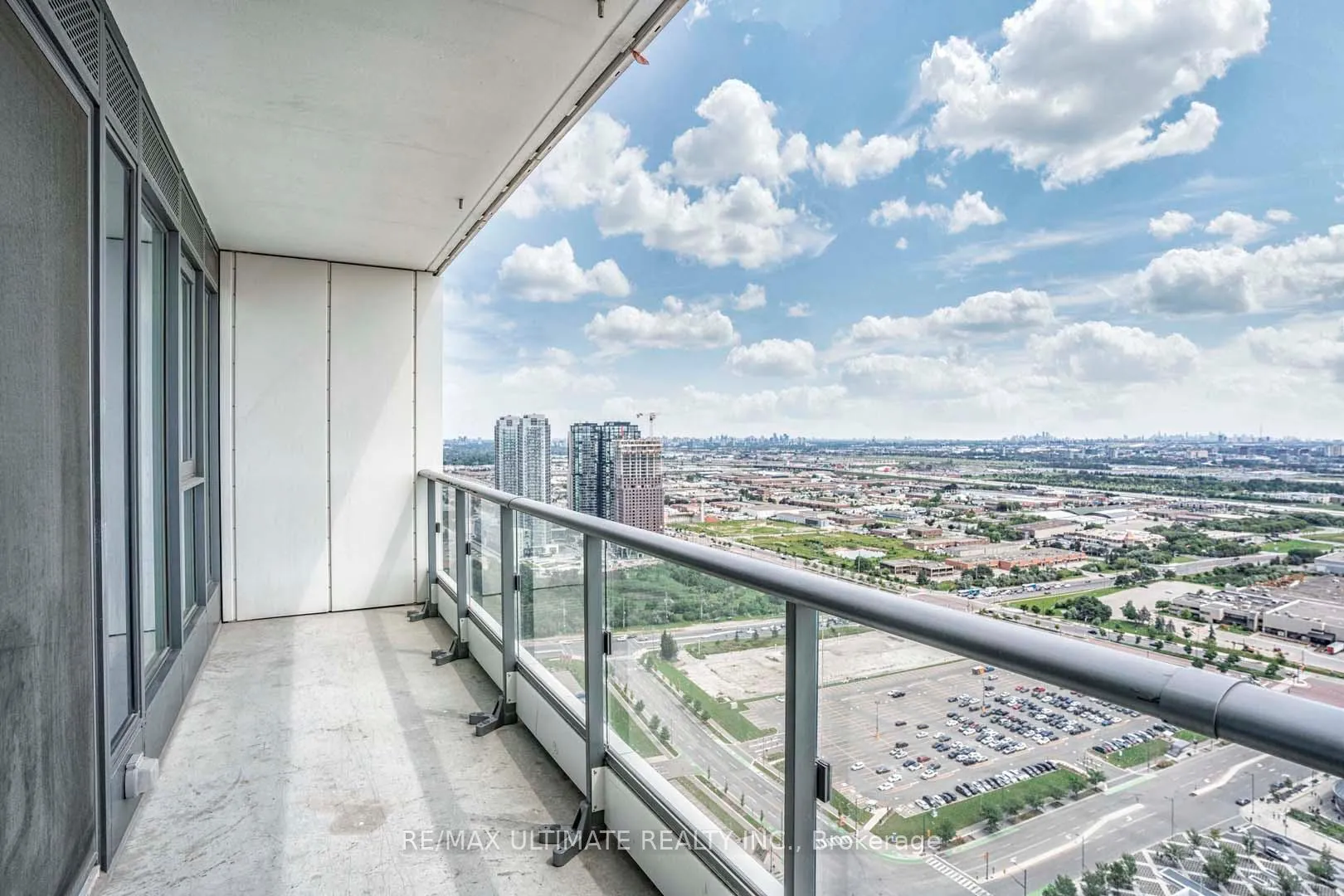 Photo 24 of Unit 4005, 5 Buttermill Avenue, Vaughan, Vaughan Corporate Centre — HOMEH