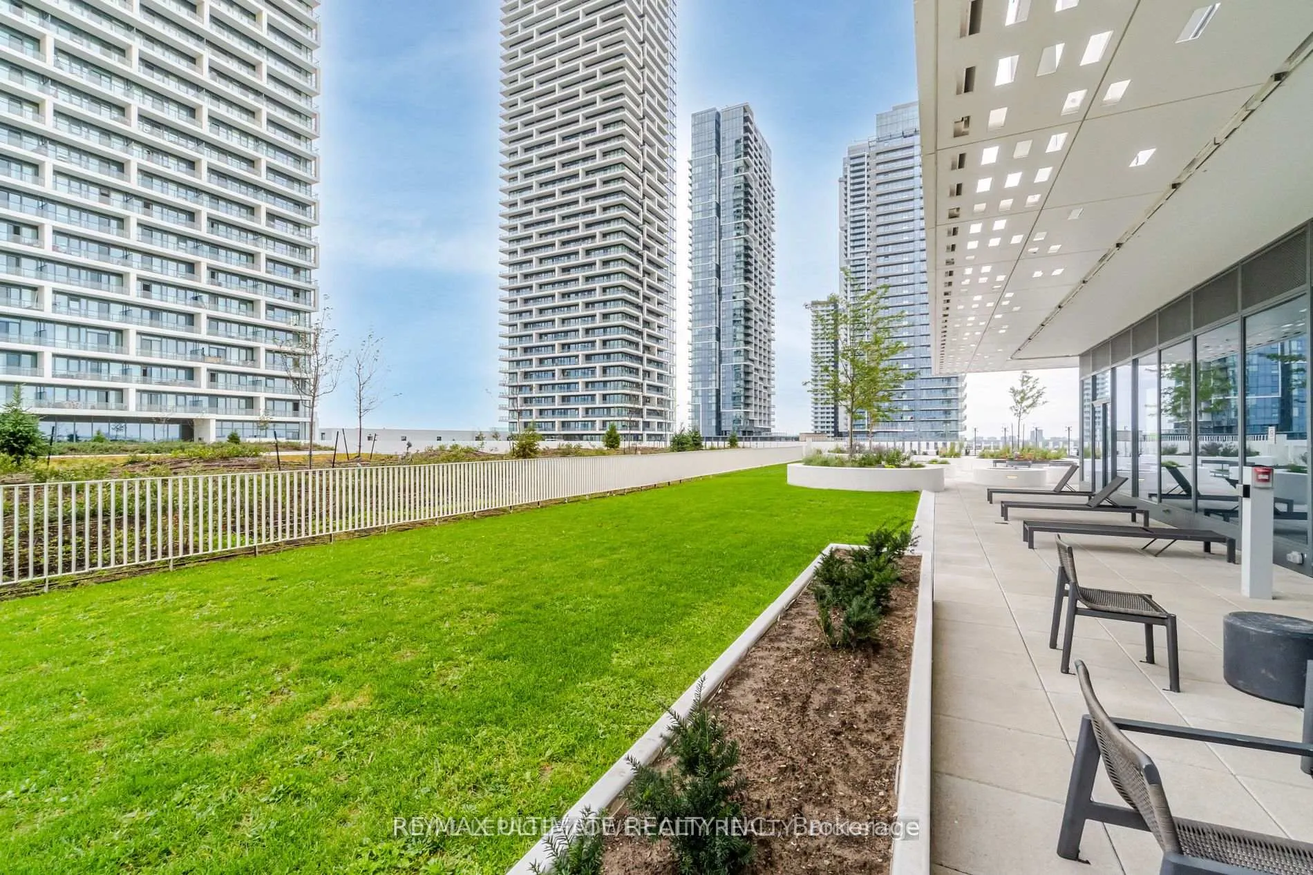 Photo 33 of Unit 4005, 5 Buttermill Avenue, Vaughan, Vaughan Corporate Centre — HOMEH