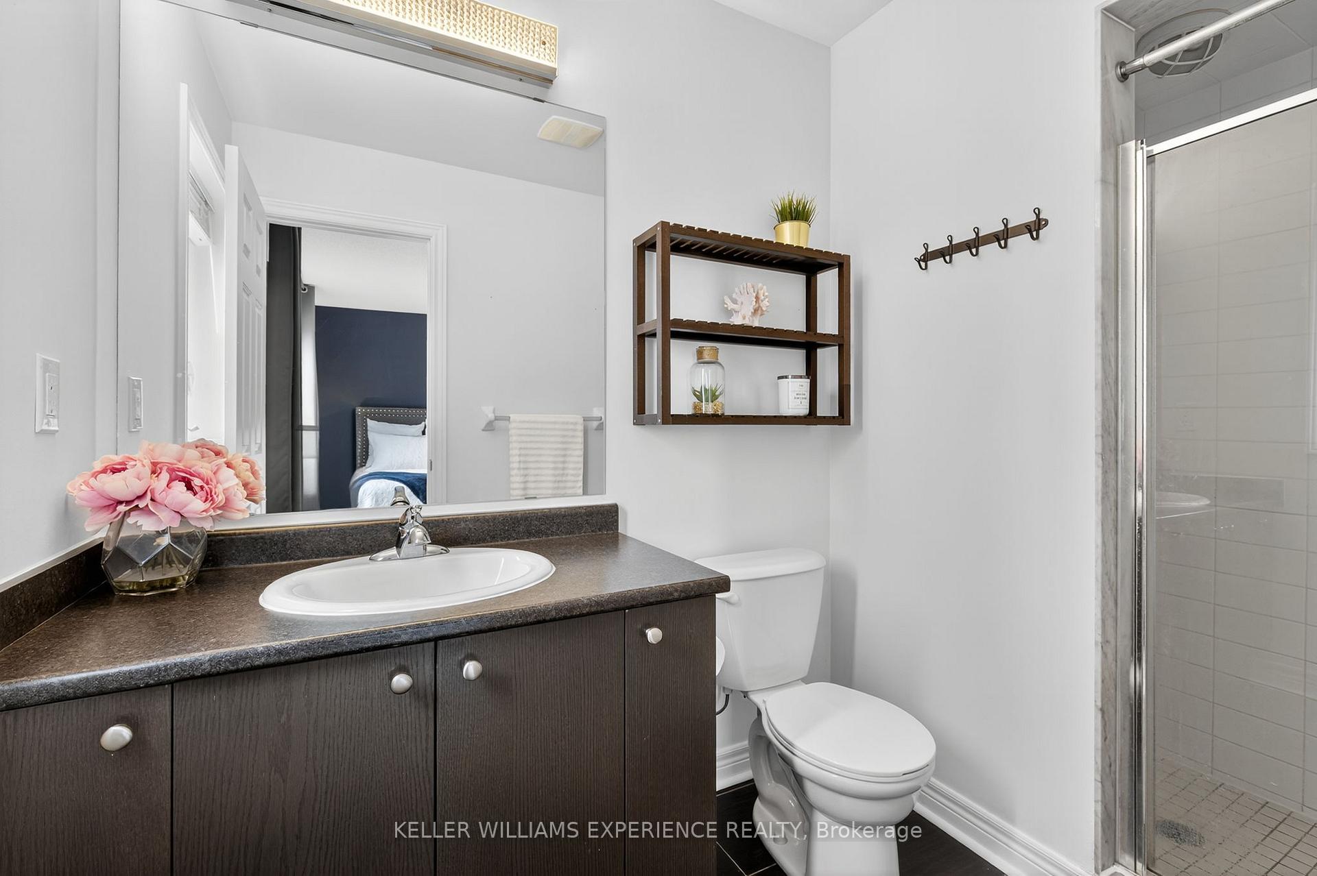 Photo 13 of 70 Pearcey Crescent, Barrie, Bayfield — HOMEH