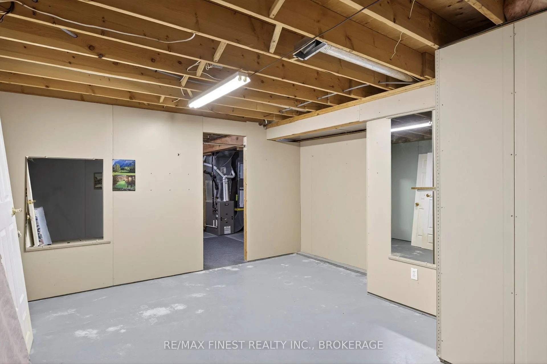 Photo 40 of 1616 College Park Drive, Peterborough, Otonabee Ward 1 — HOMEH