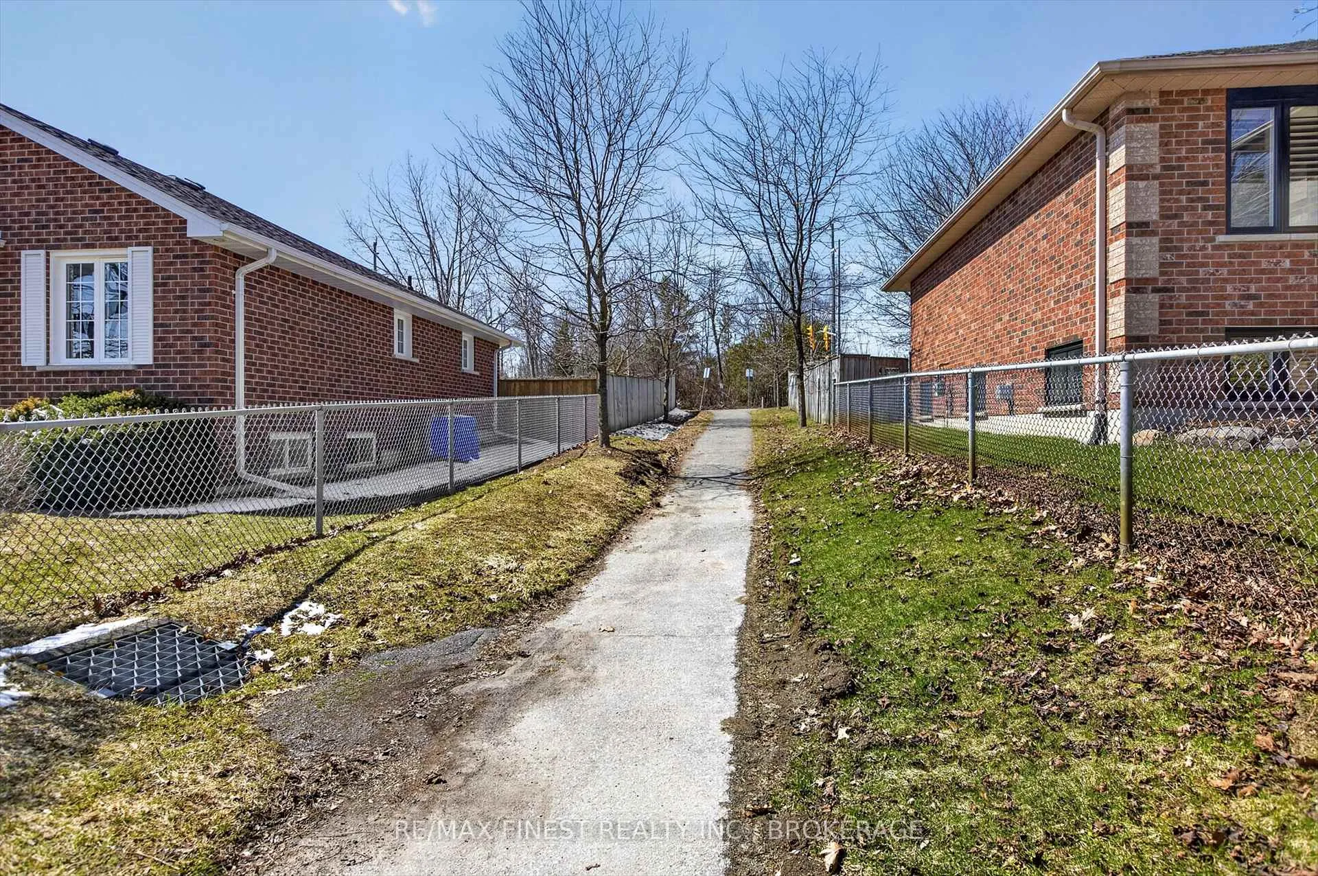 Photo 48 of 1616 College Park Drive, Peterborough, Otonabee Ward 1 — HOMEH