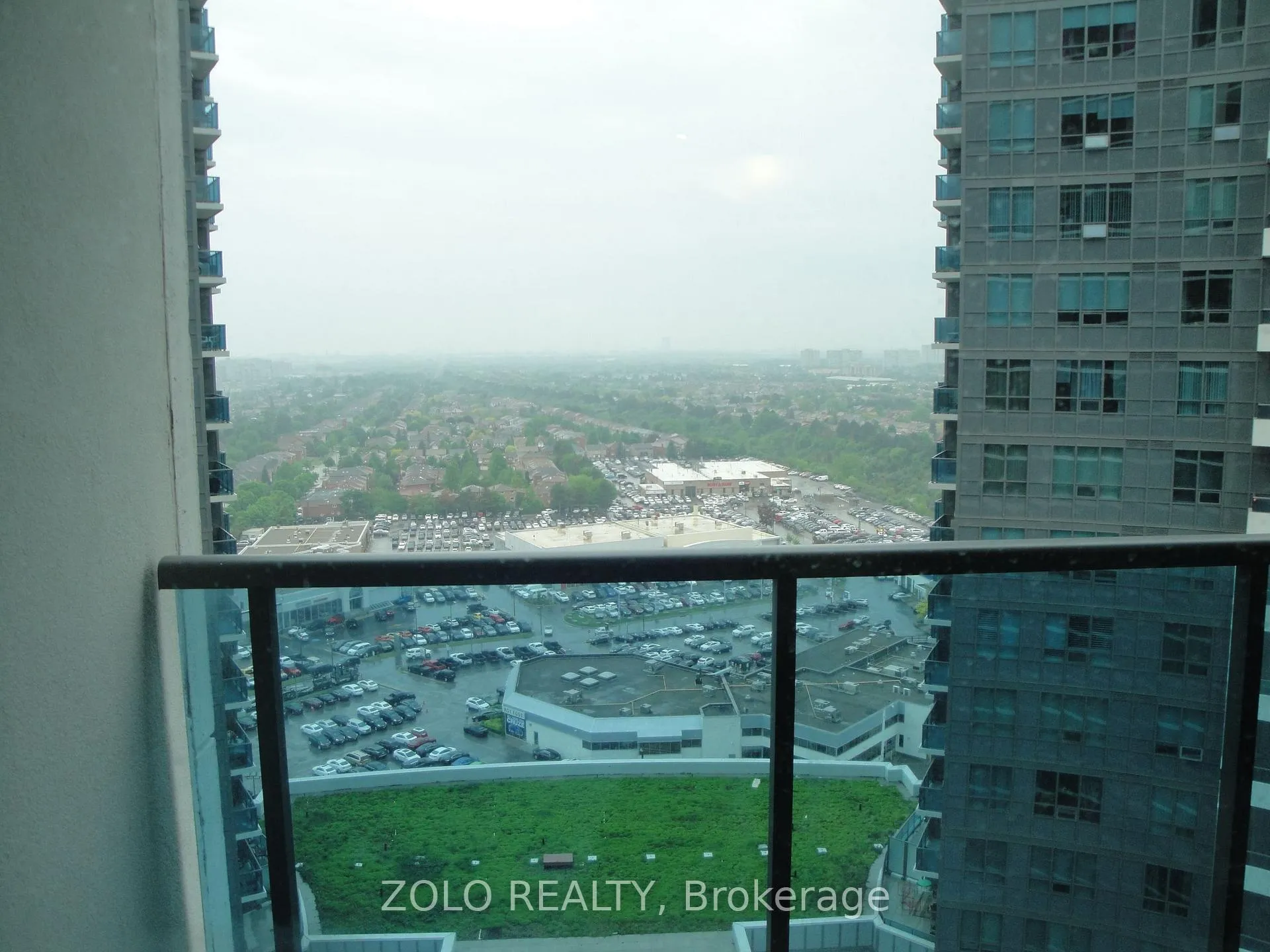 Photo 10 of Unit 2110, 7165 Yonge Street E, Markham, Grandview — HOMEH