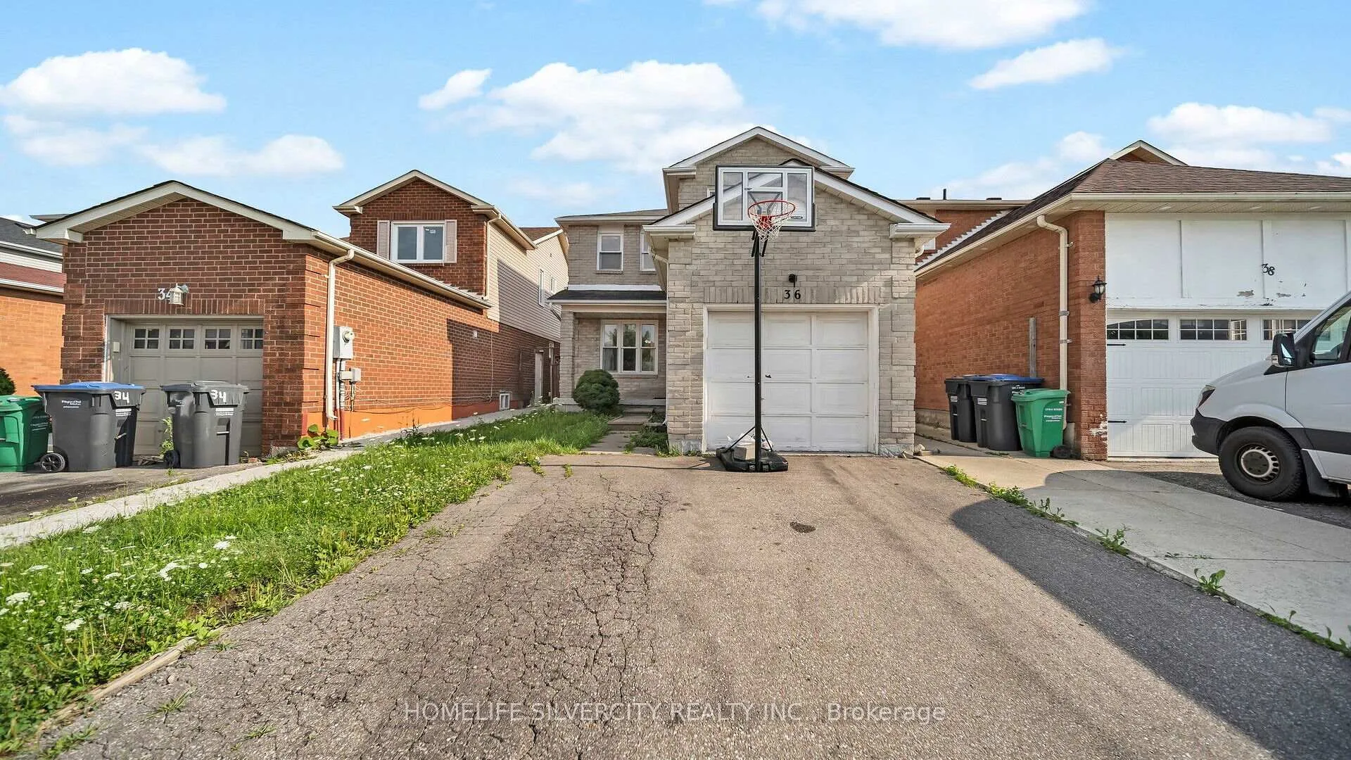 Front of 36 Woodside Court