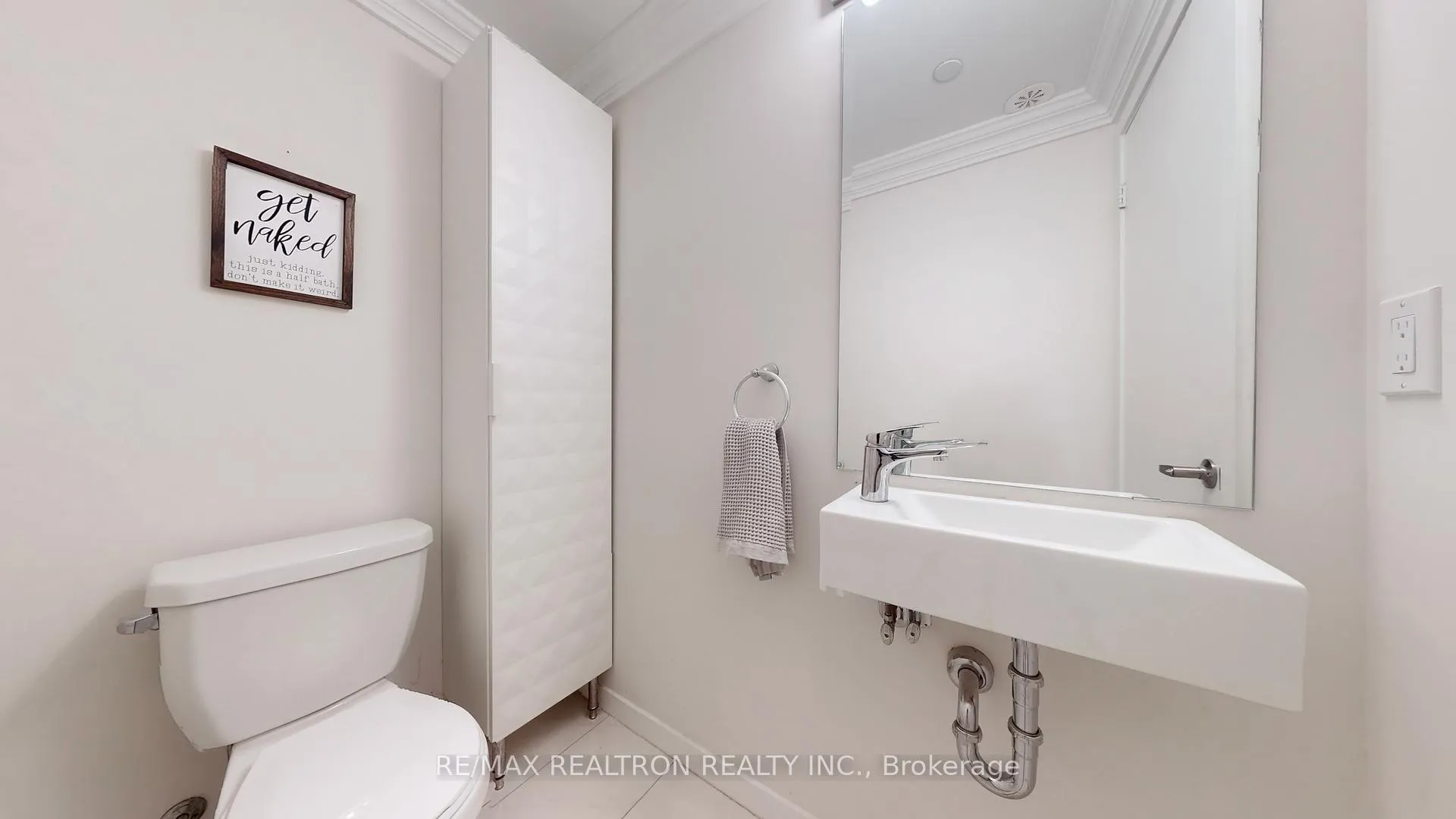 Photo 8 of Unit 60, 300 Alex Gardner Circle, Aurora, Aurora Village — HOMEH