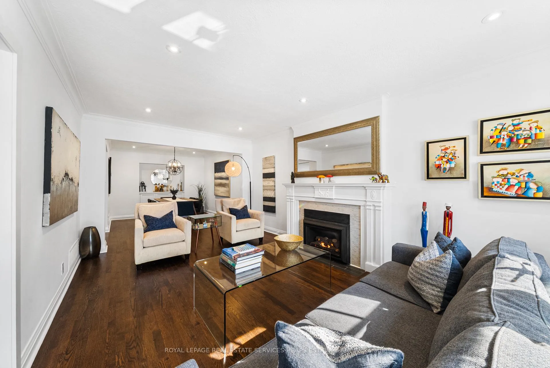 Photo 4 of 46 Donlea Drive, Toronto, Leaside — HOMEH