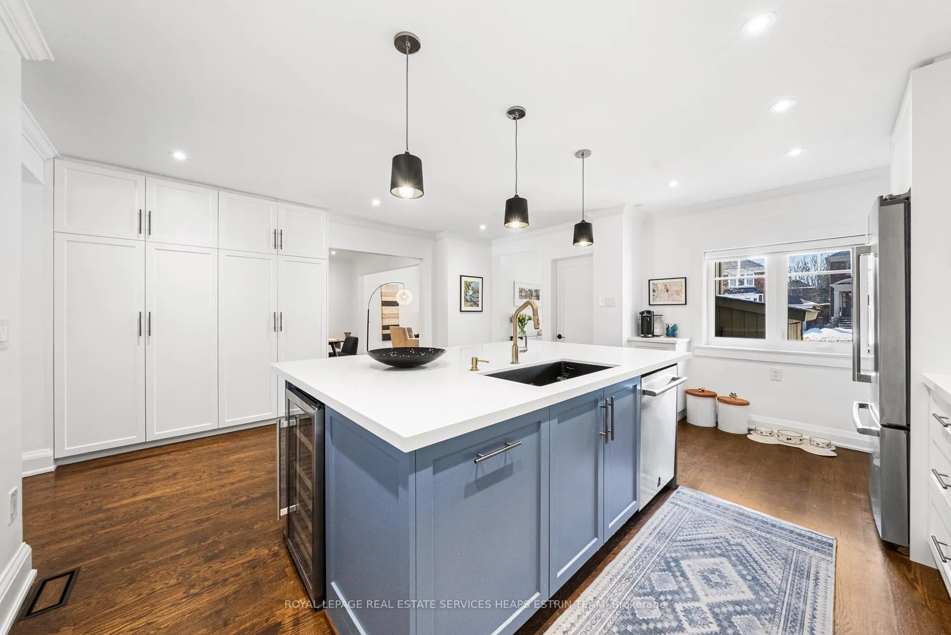 Photo 12 of 46 Donlea Drive, Toronto, Leaside — HOMEH